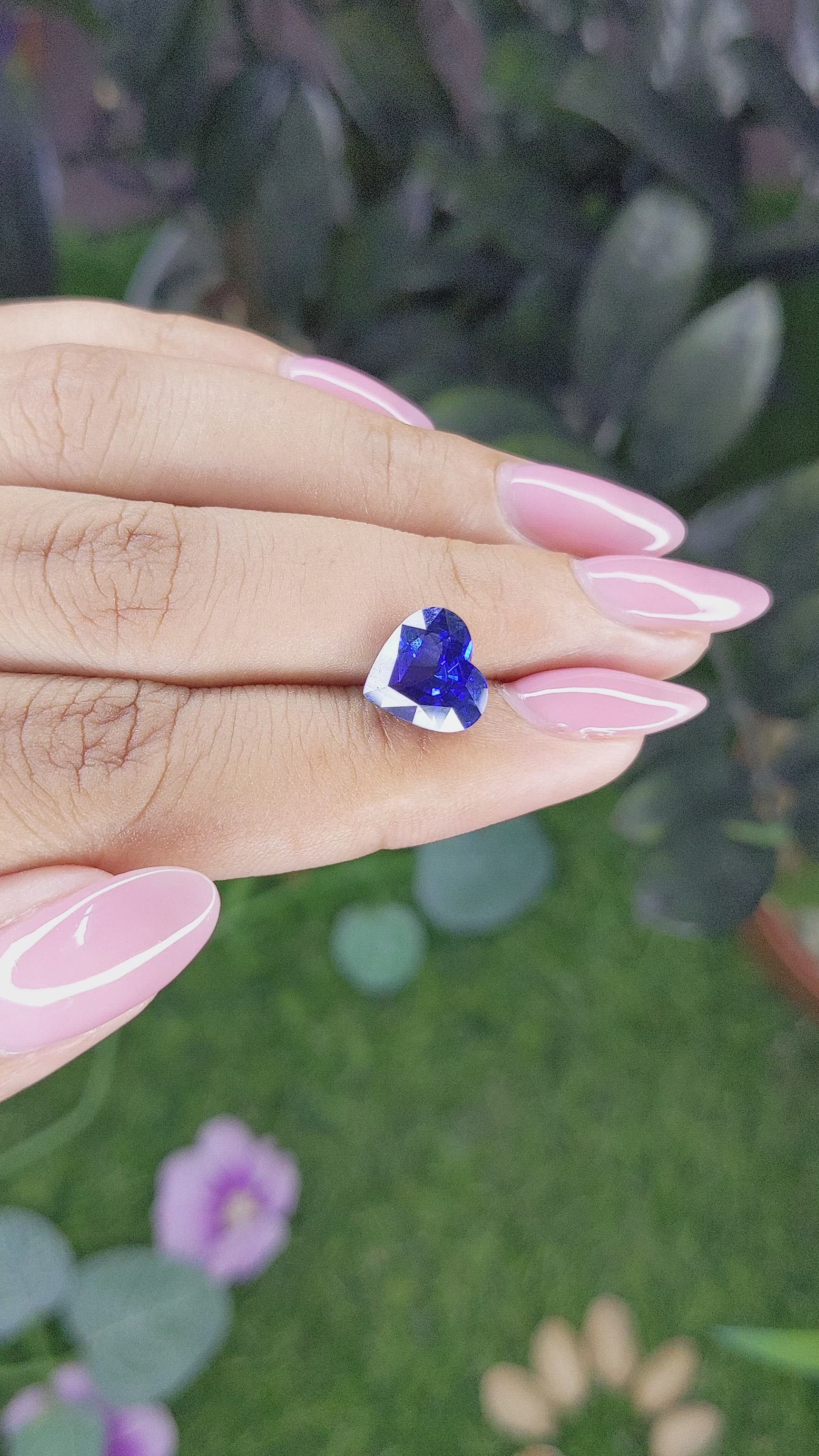 4.04 Ct. Blue Sapphire from Madagascar Size Video