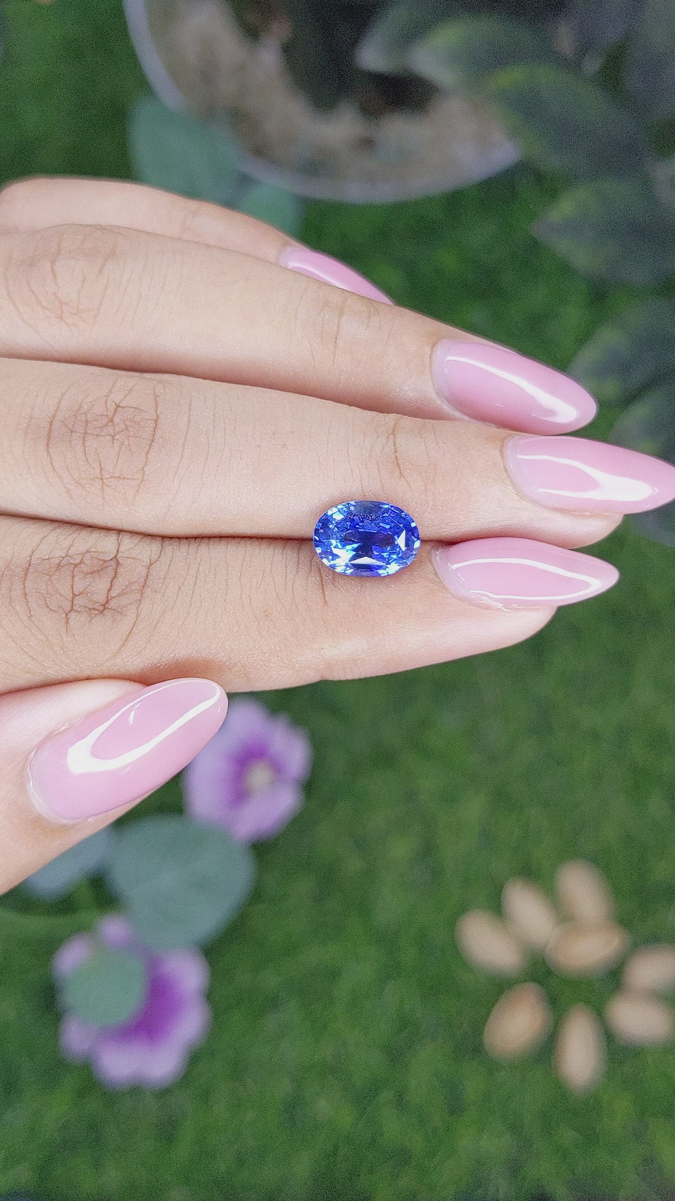 3.10 Ct. Blue Sapphire from Ceylon (Sri Lanka) Size Video