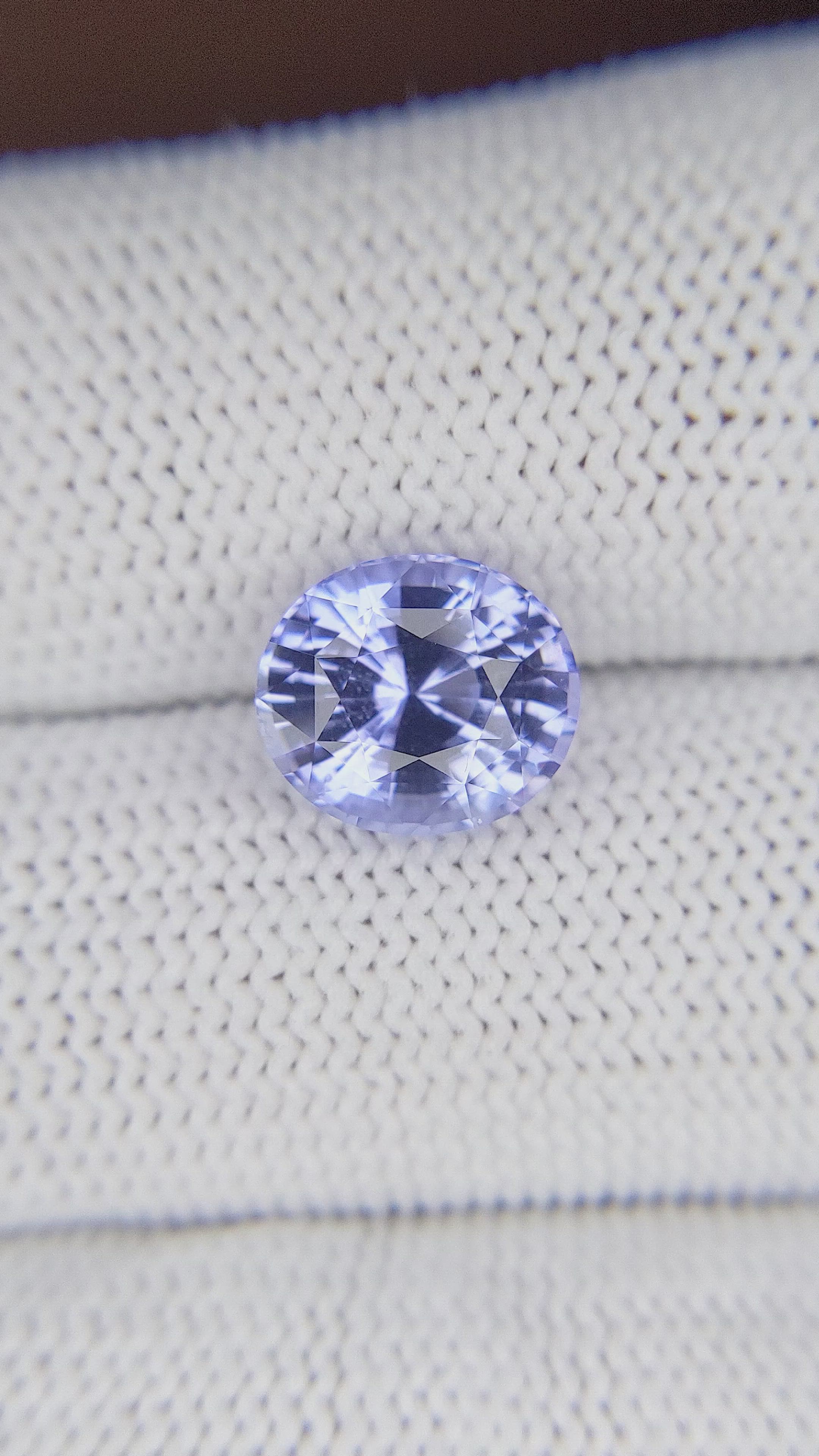 4.05 Ct. Violet Sapphire from Ceylon (Sri Lanka) Size Video