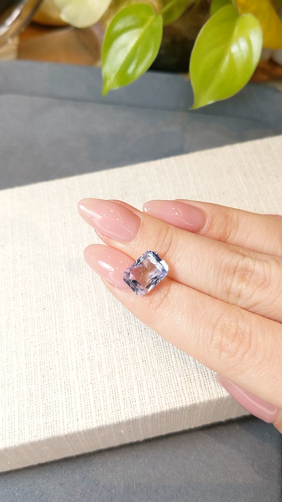 7.15 Ct. Blue Sapphire from Ceylon (Sri Lanka) Size Video