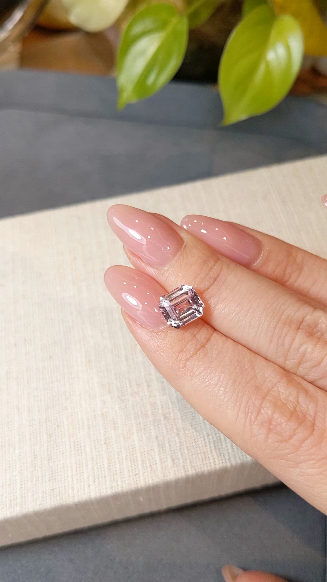 3.58 Ct. Pink Sapphire from Ceylon (Sri Lanka) Size Video