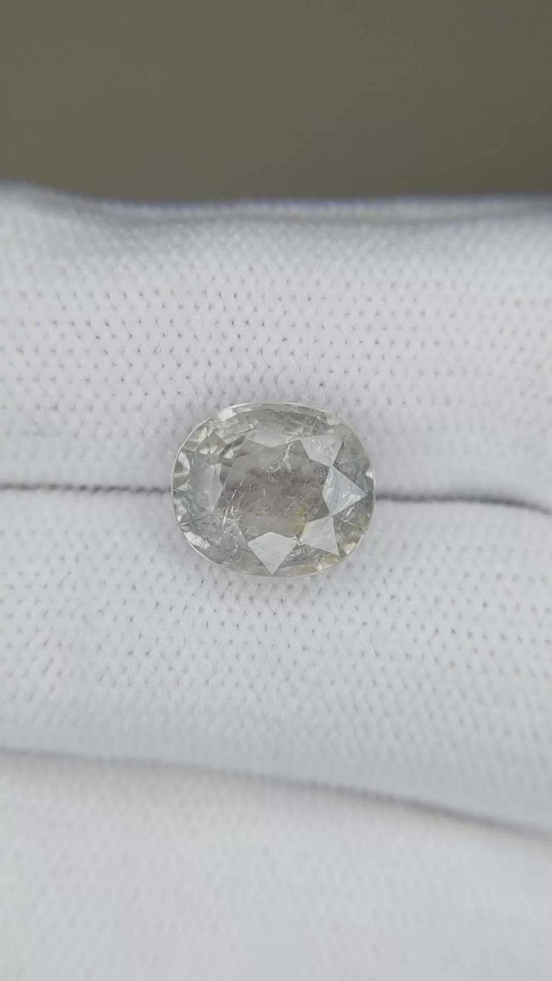 4.86 Ct. Grey Sapphire from Madagascar Size Video