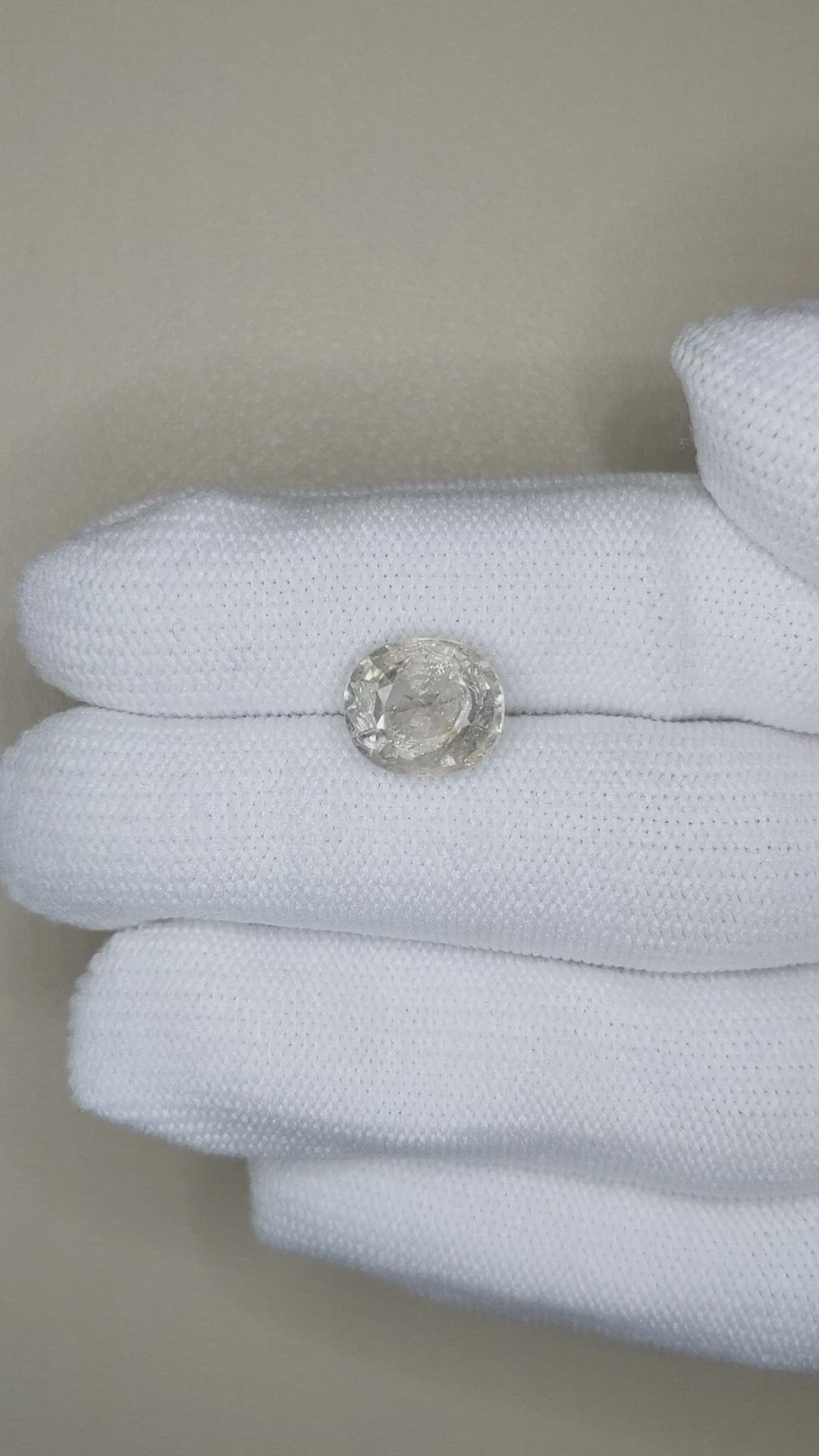 4.86 Ct. Grey Sapphire from Madagascar Size Video