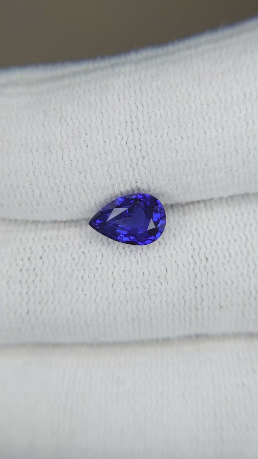 2.02 Ct. Blue Sapphire from Ceylon (Sri Lanka) Size Video