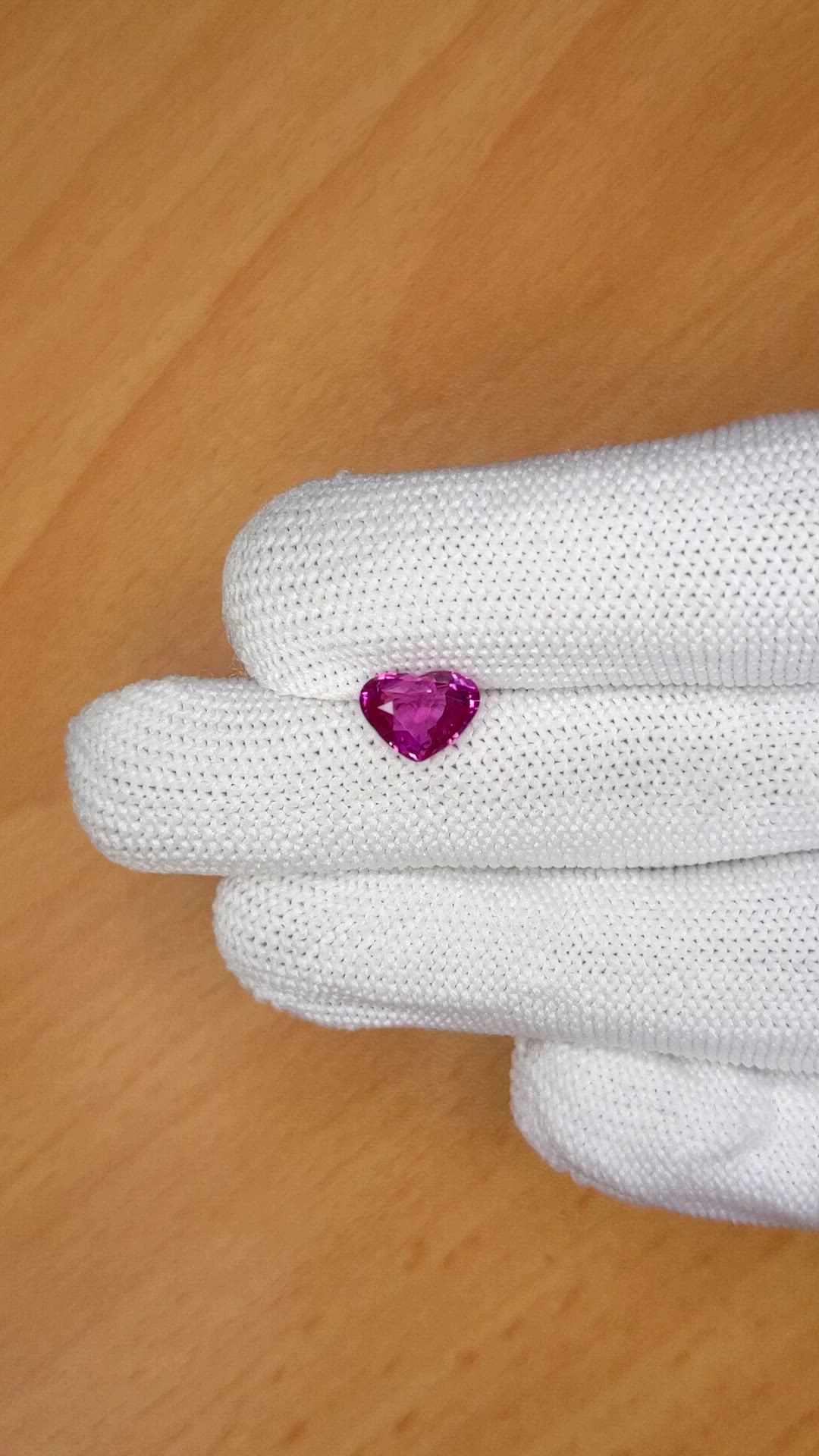 2.02 Ct. Purplish Pink Sapphire from Ceylon (Sri Lanka) Size Video