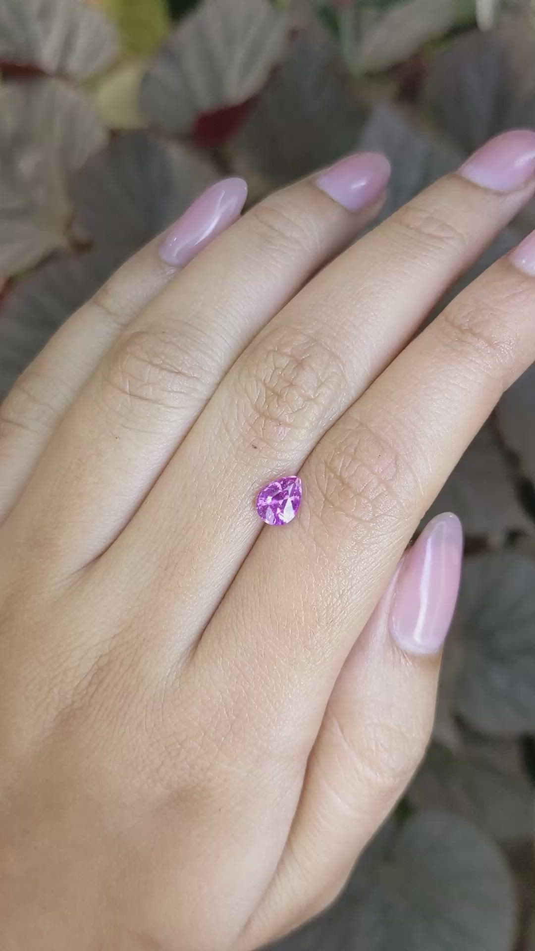 1.04 Ct. Pinkish Purple Sapphire from Ceylon (Sri Lanka) Size Video