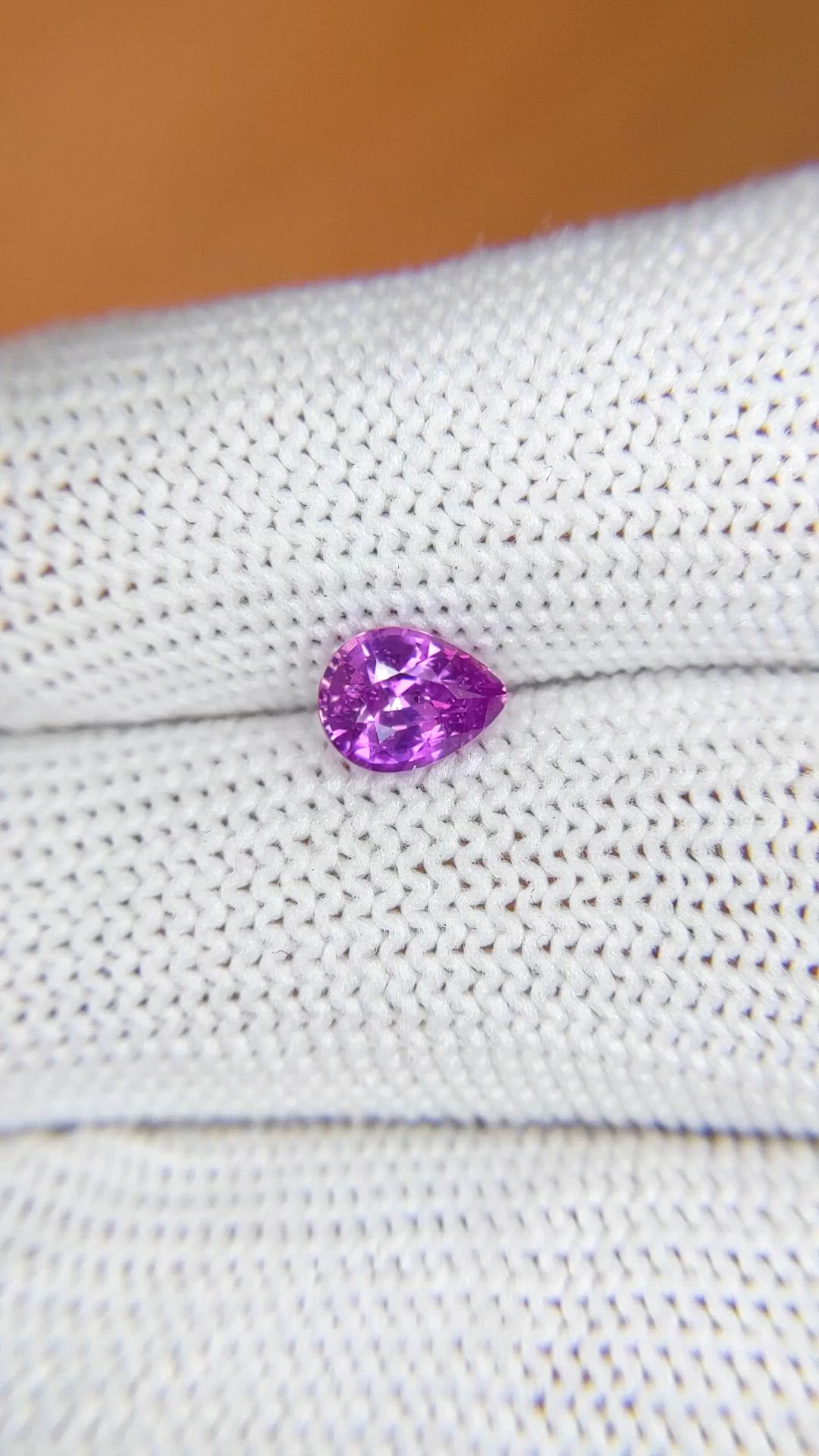 1.04 Ct. Pinkish Purple Sapphire from Ceylon (Sri Lanka) Size Video