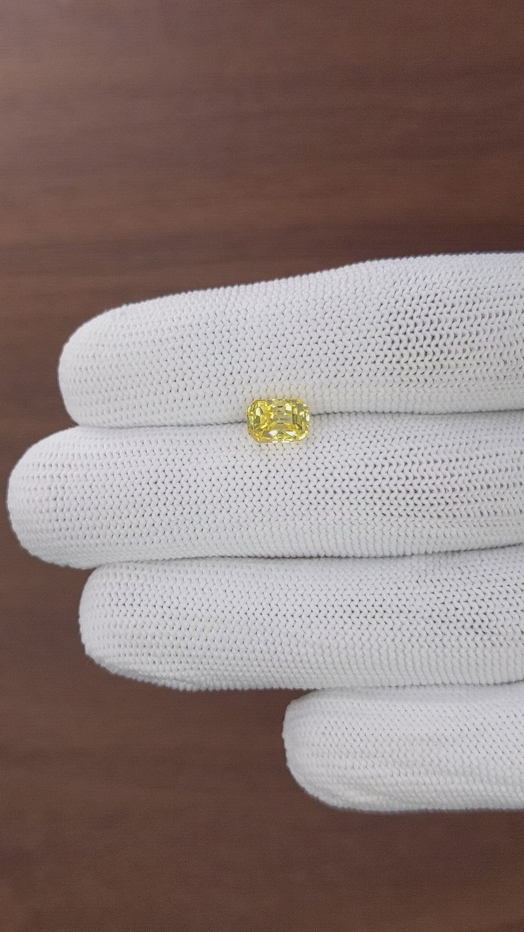 2.19 Ct. Yellow Sapphire from Ceylon (Sri Lanka) Size Video