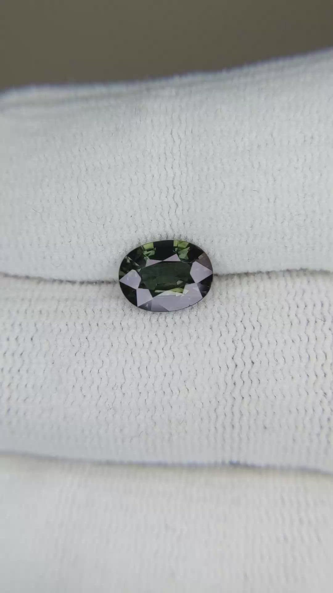 1.51 Ct. Green Sapphire from Ceylon (Sri Lanka) Size Video