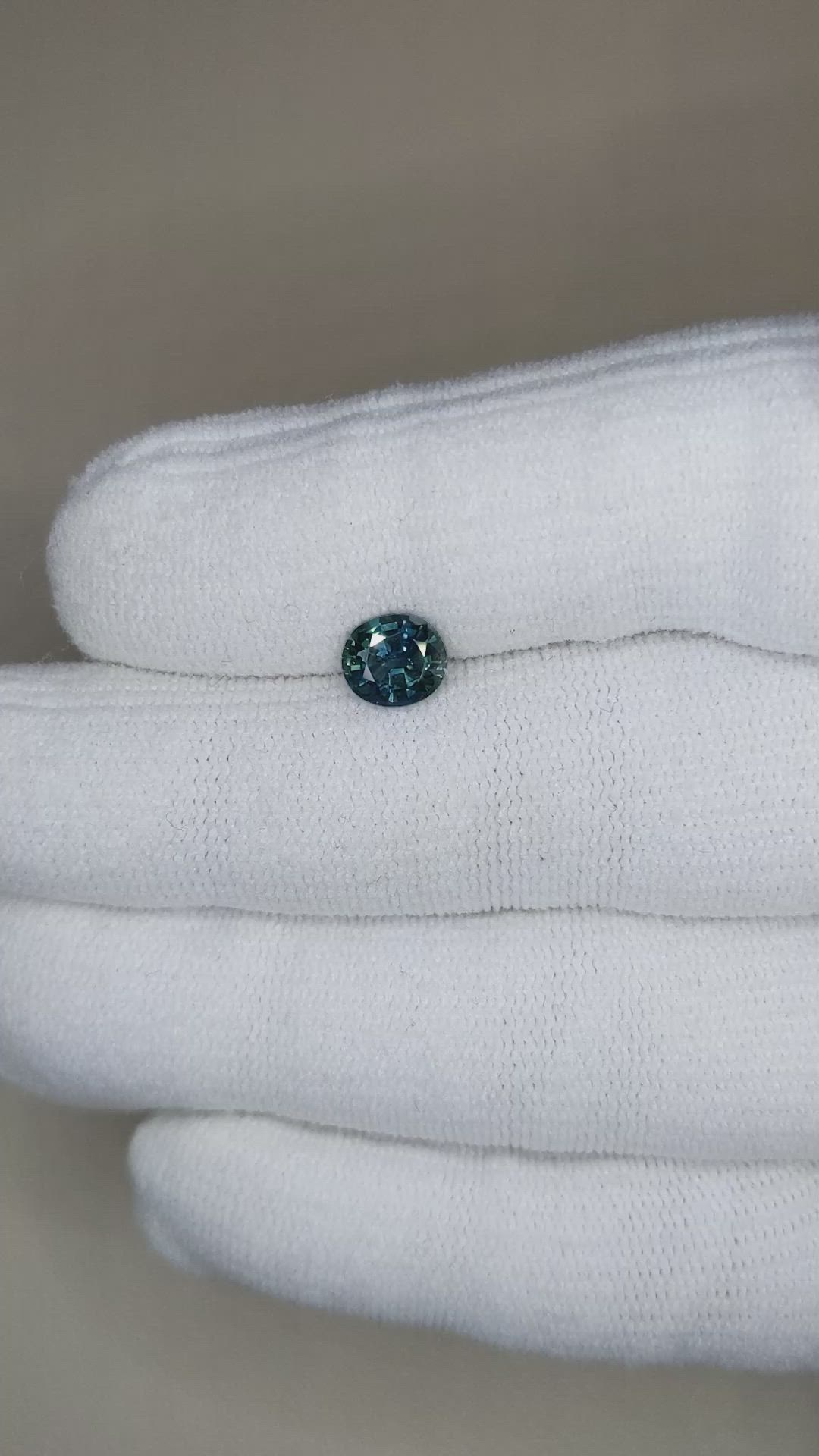 1.25 Ct. Greenish Blue Sapphire from Ceylon (Sri Lanka) Size Video