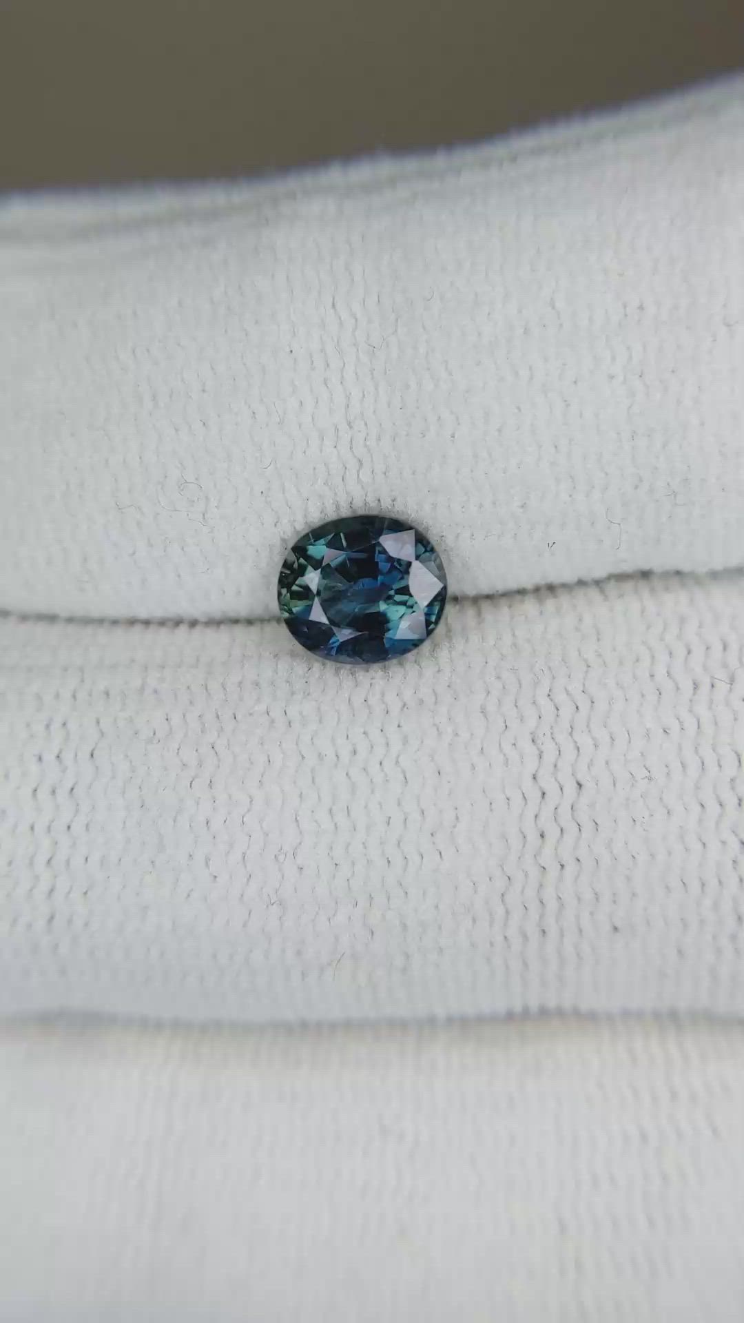 1.25 Ct. Greenish Blue Sapphire from Ceylon (Sri Lanka) Size Video