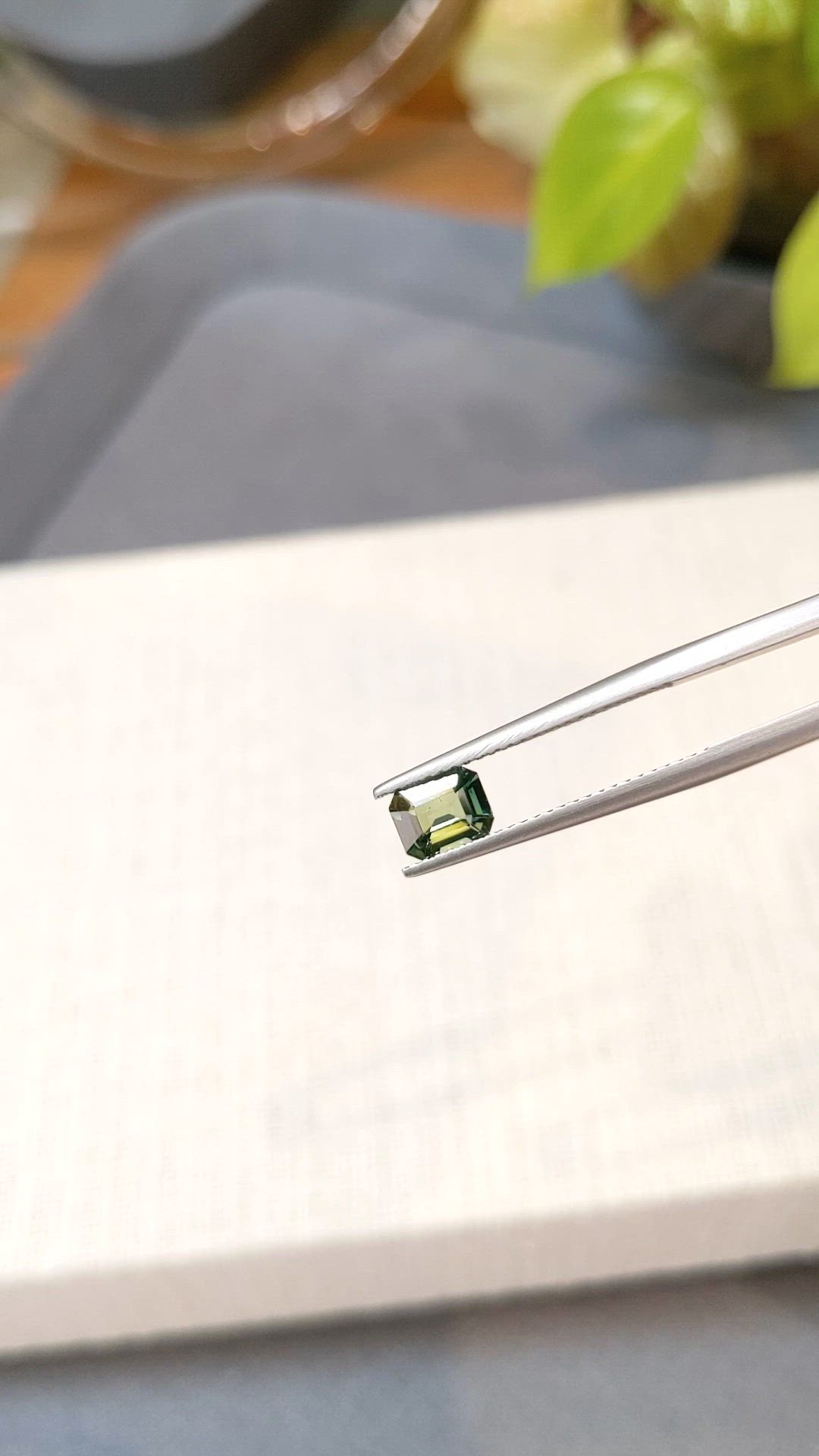 0.81 Ct. Green Sapphire from Ceylon (Sri Lanka) Size Video