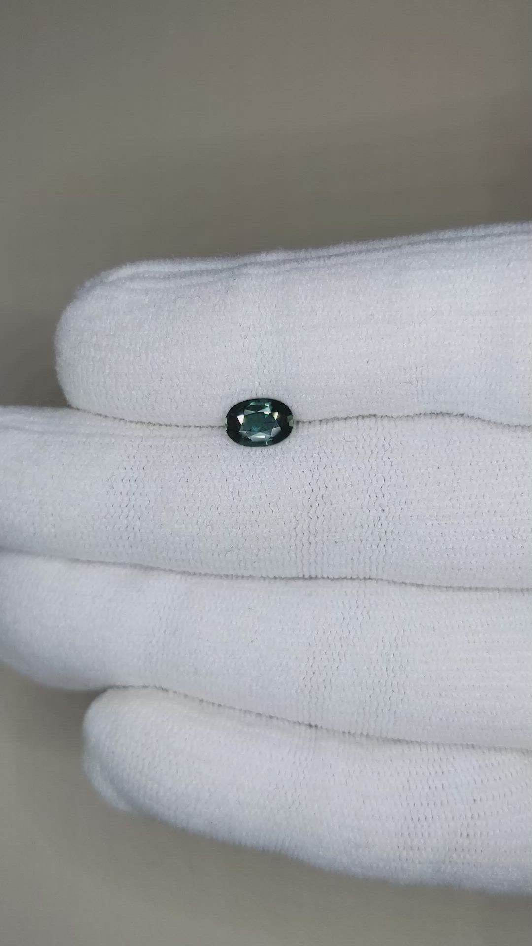 0.83 Ct. Greenish Blue Sapphire from Ceylon (Sri Lanka) Size Video