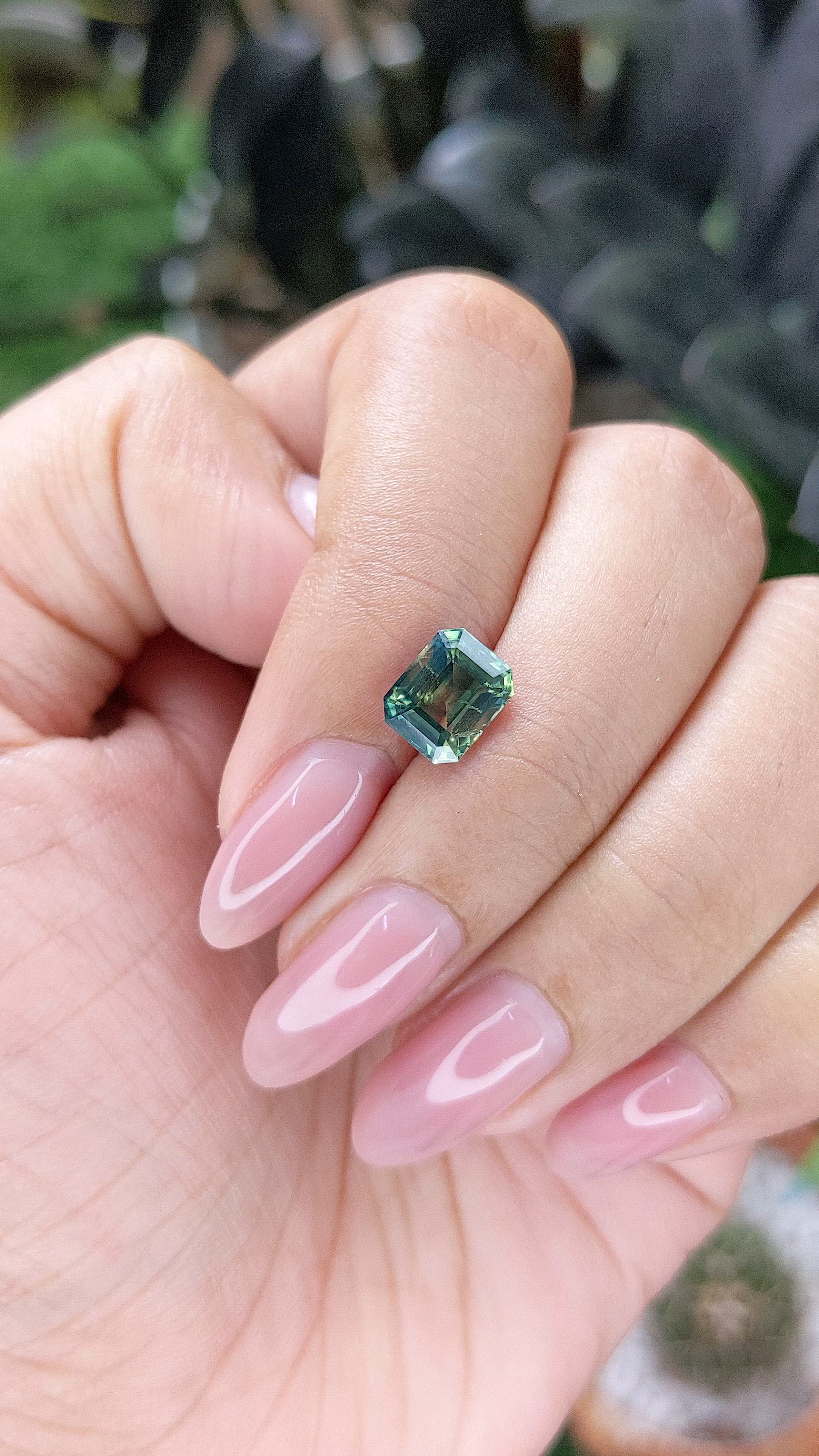 2.03 Ct. Bi Color / Parti Sapphire from Madagascar Size Video