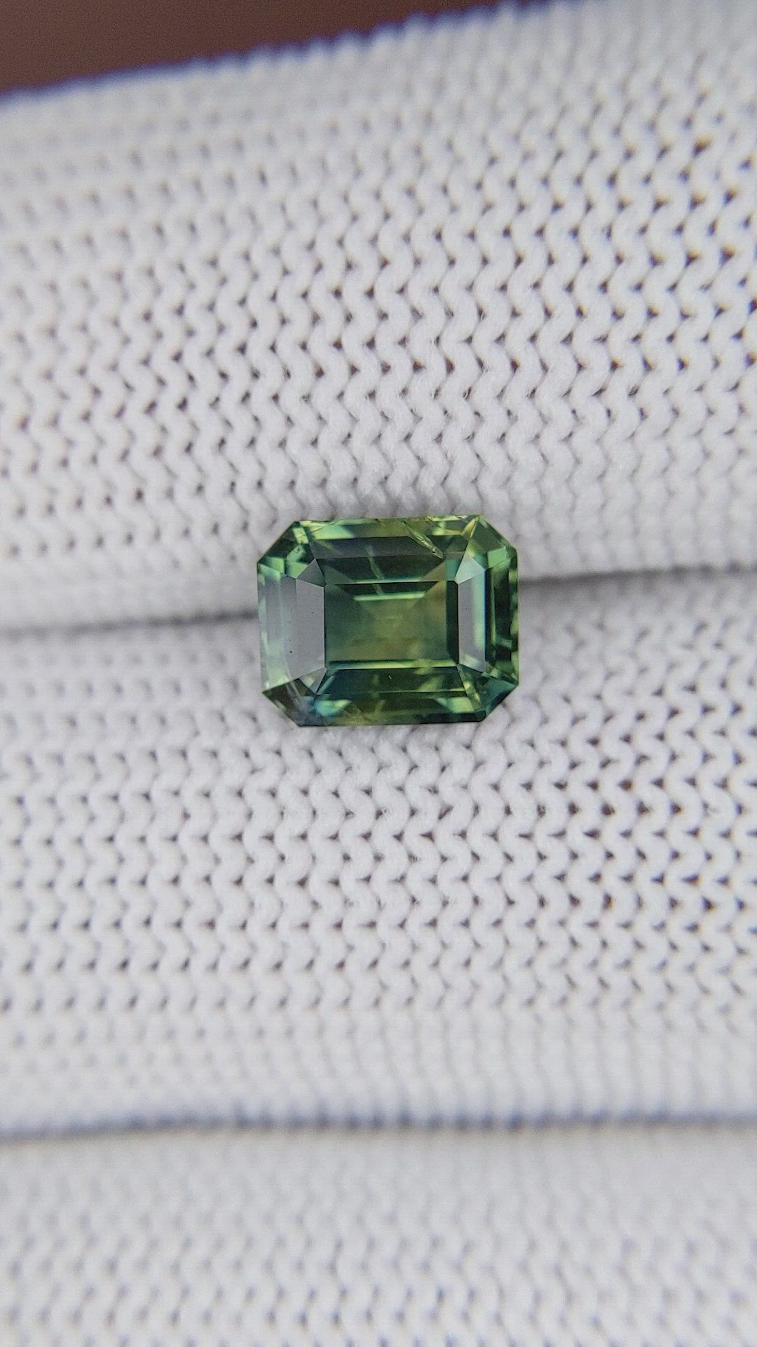 2.03 Ct. Bi Color / Parti Sapphire from Madagascar Size Video