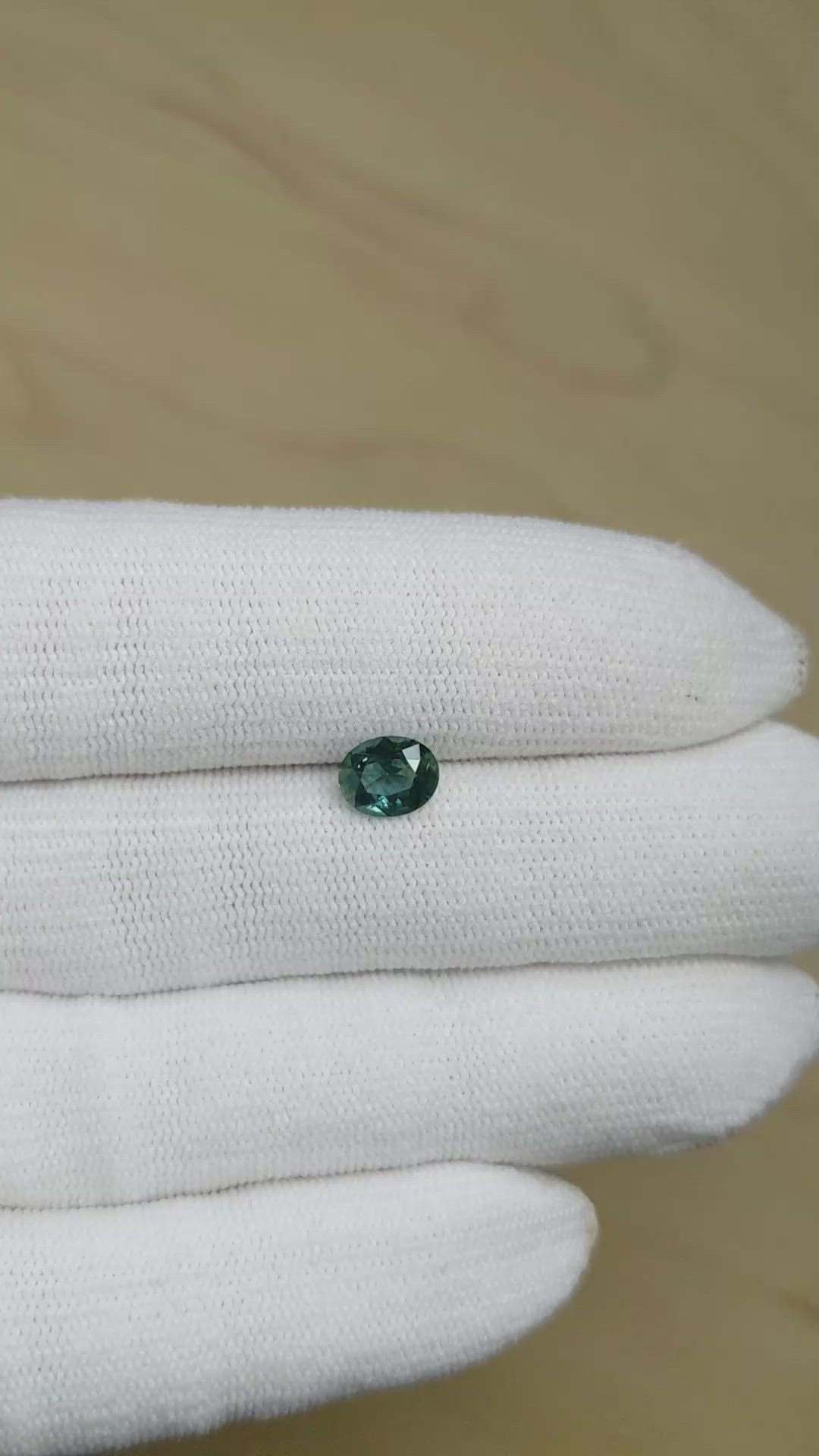 0.99 Ct. Bluish Green Sapphire from Montana Size Video