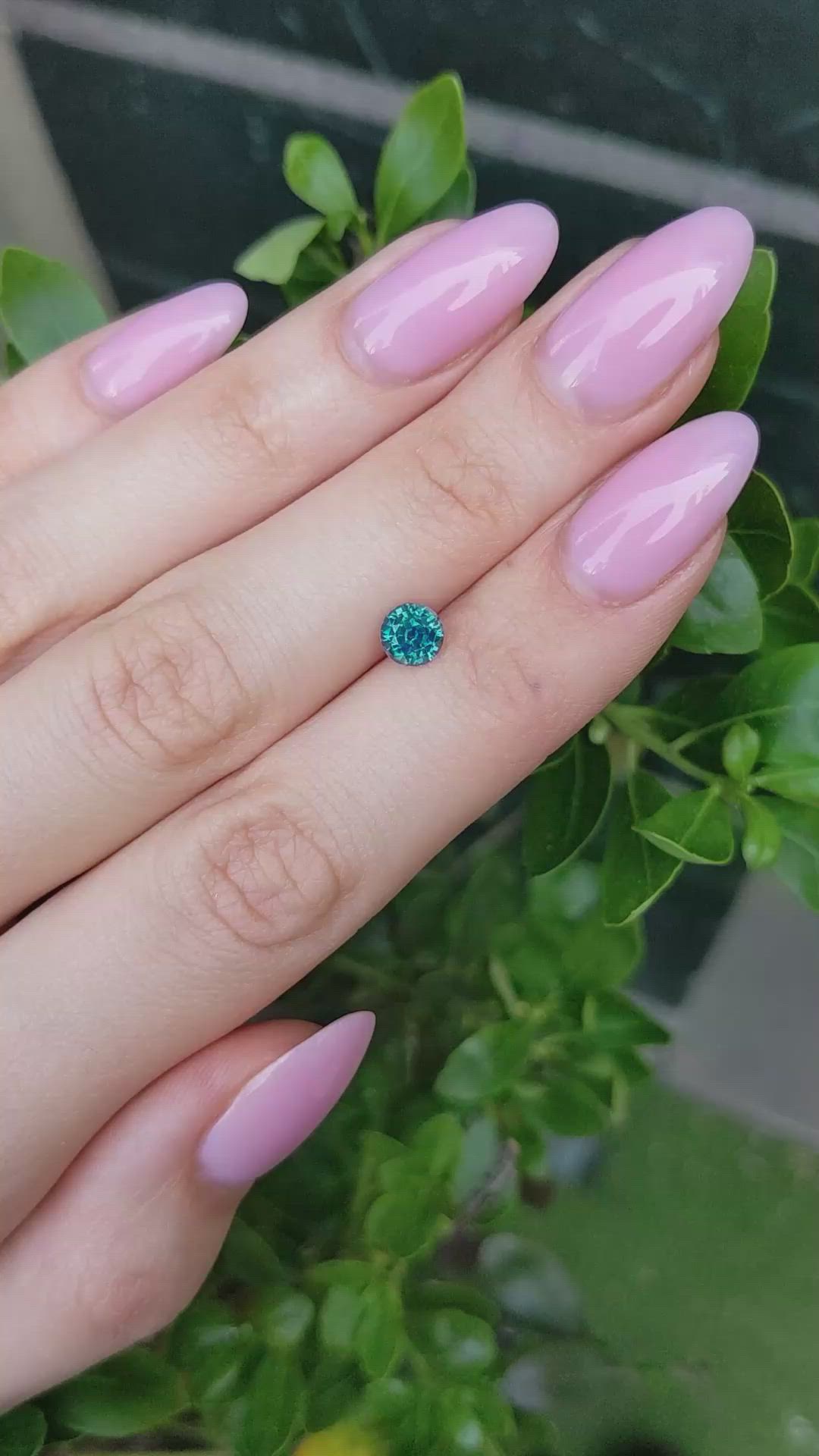0.92 Ct. Greenish Blue Sapphire from Montana Size Video