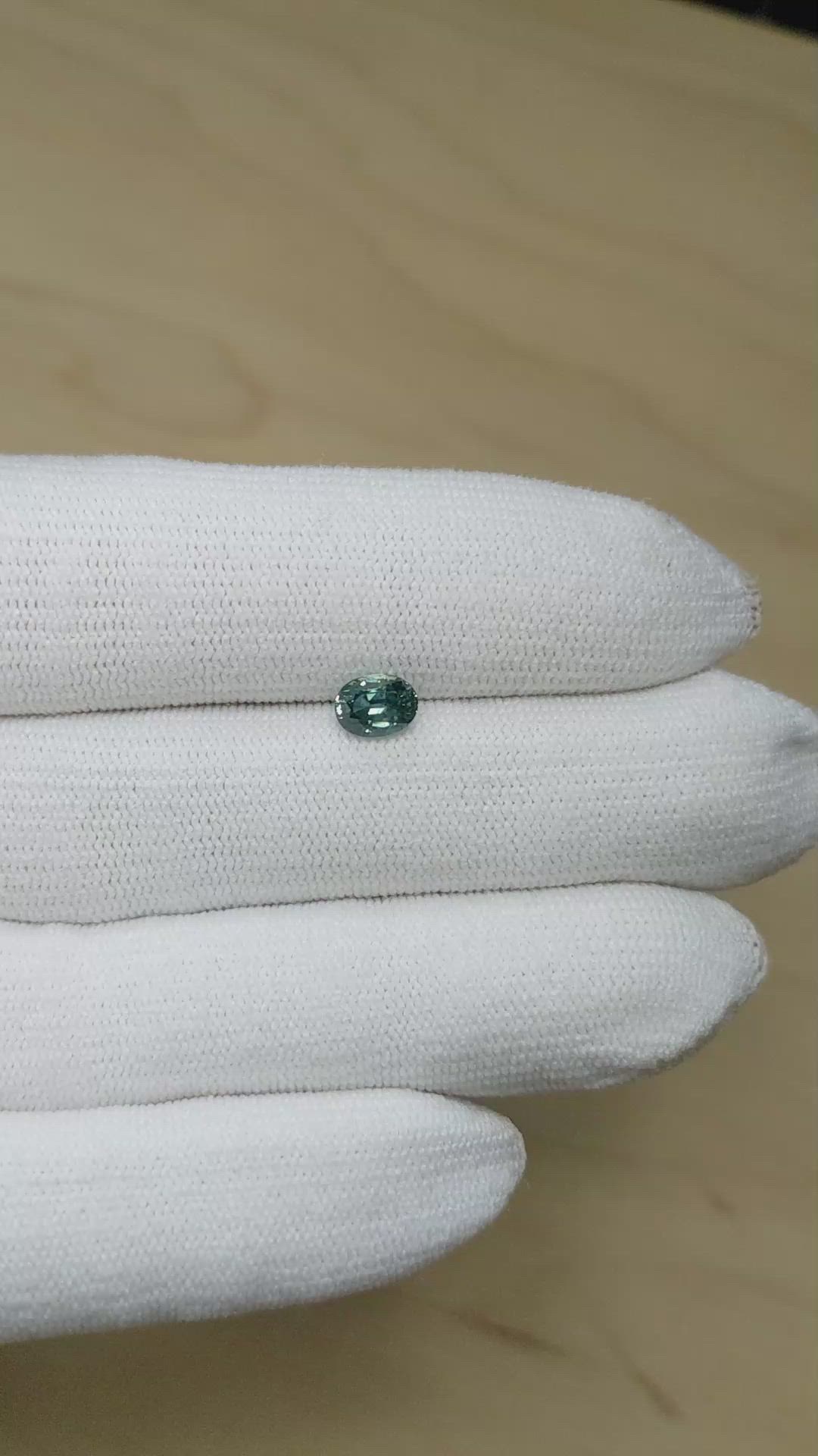 0.99 Ct. Bluish Green Sapphire from Montana Size Video