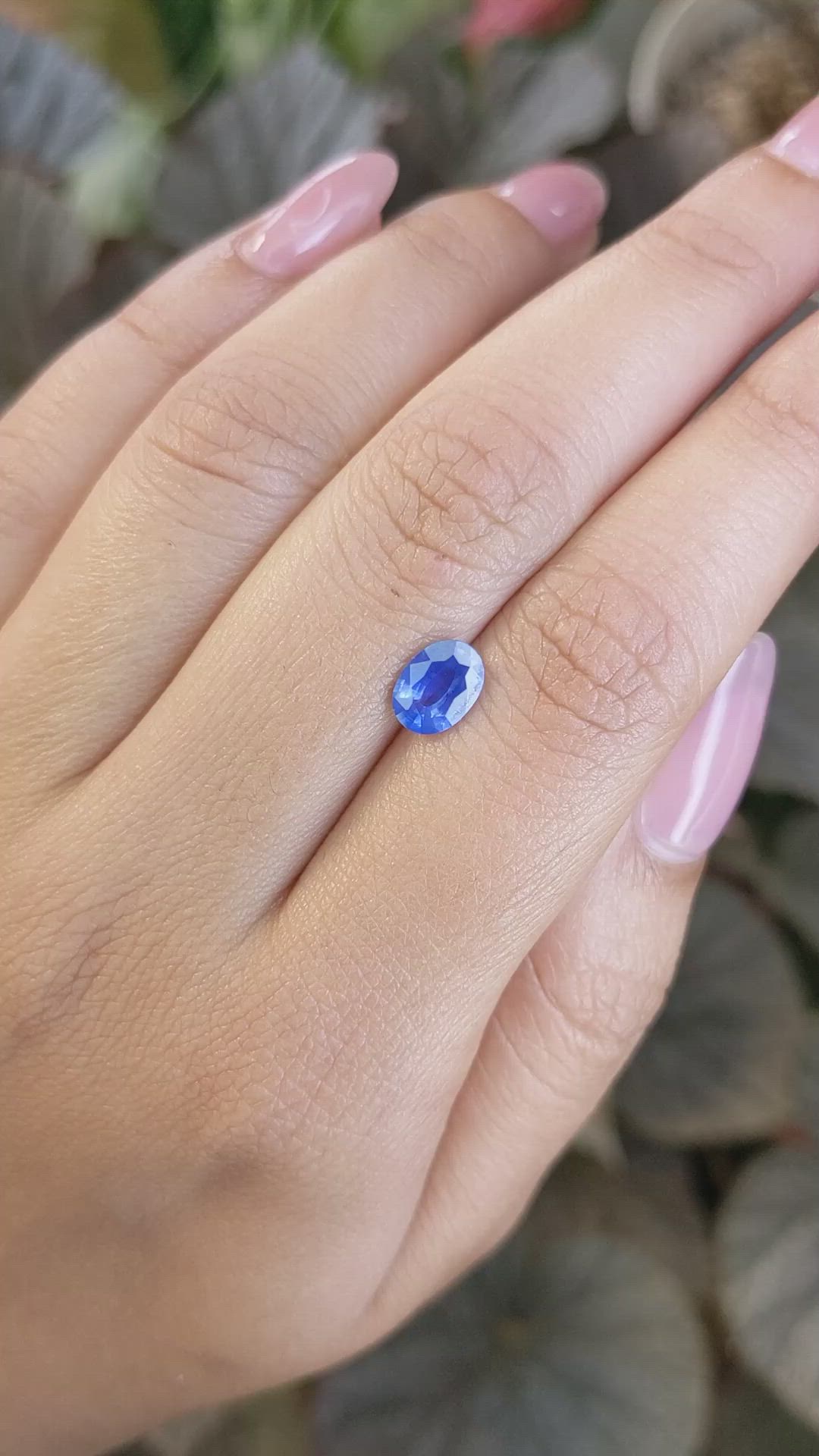 1.13 Ct. Blue Sapphire from Ceylon (Sri Lanka) Size Video