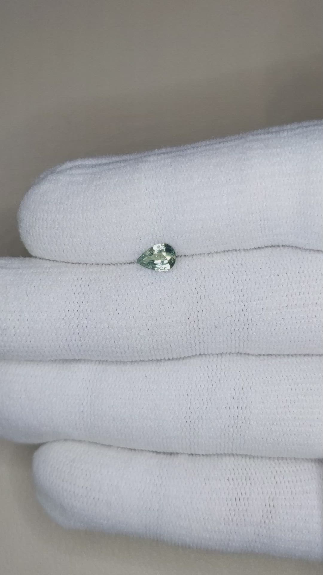 0.70 Ct. Green Sapphire from Ceylon (Sri Lanka) Size Video