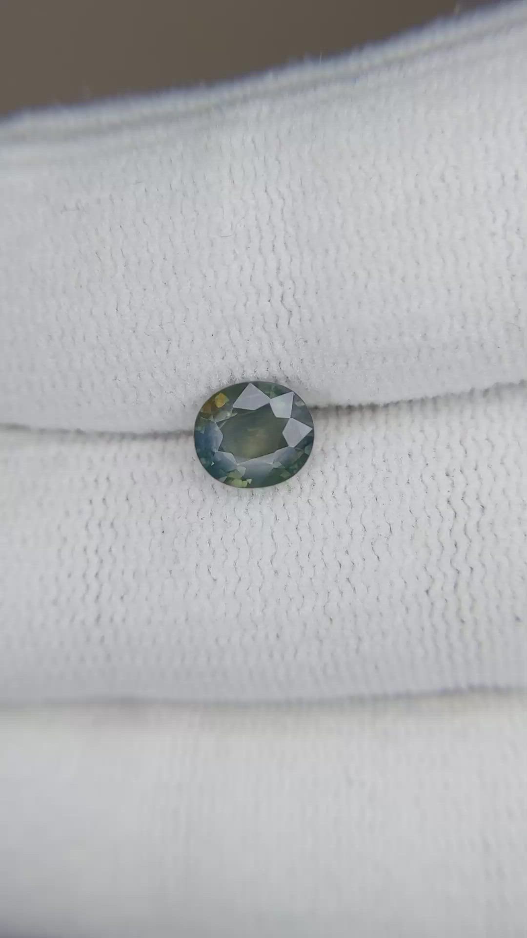 0.90 Ct. Bluish Green Sapphire from Ceylon (Sri Lanka) Size Video