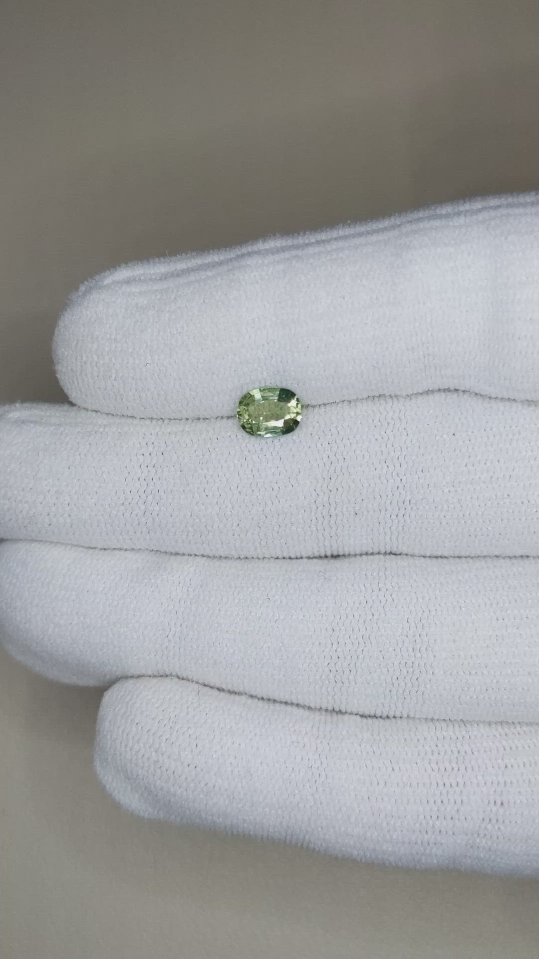 0.85 Ct. Green Sapphire from Ceylon (Sri Lanka) Size Video
