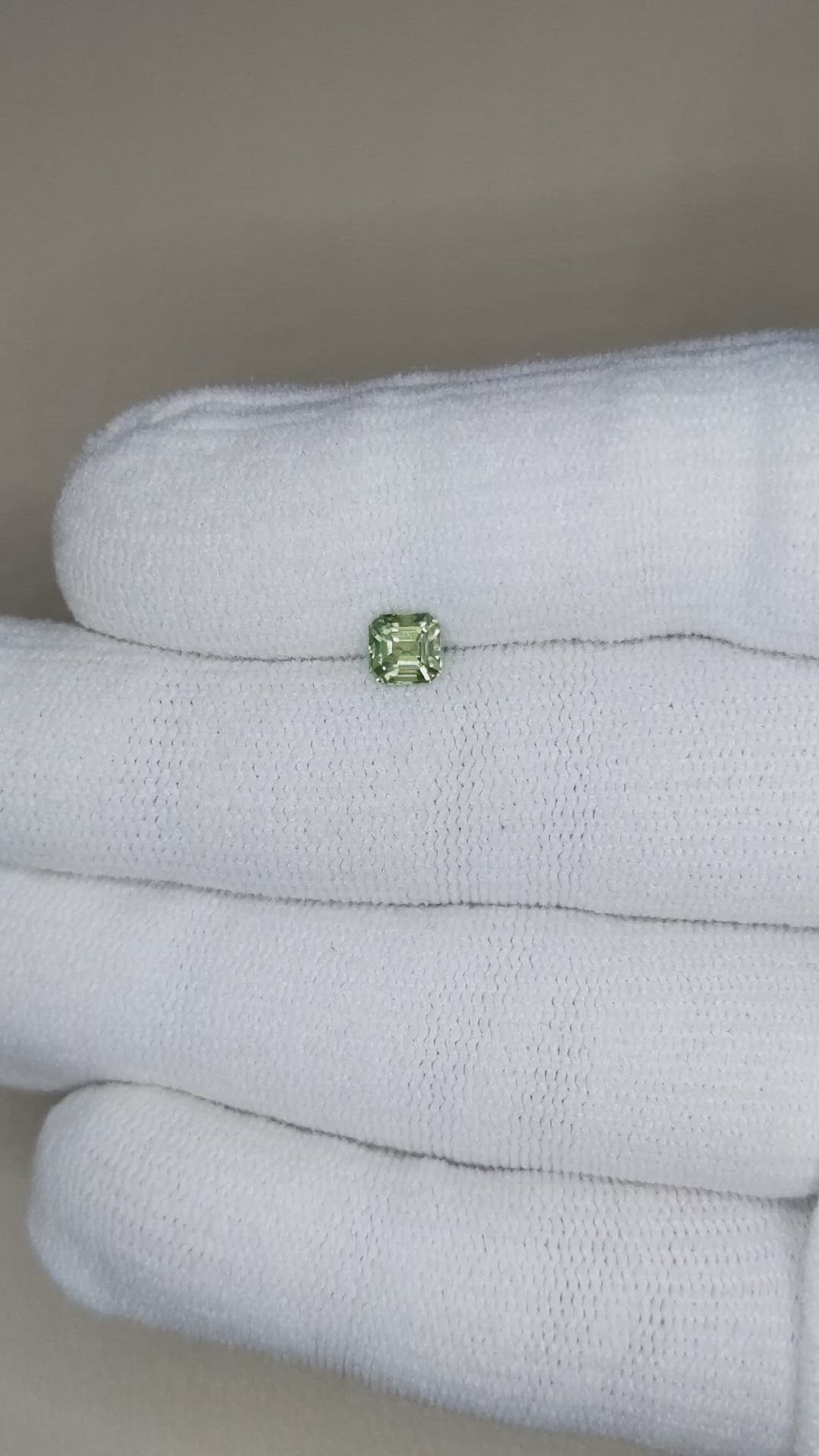 0.70 Ct. Green Sapphire from Ceylon (Sri Lanka) Size Video