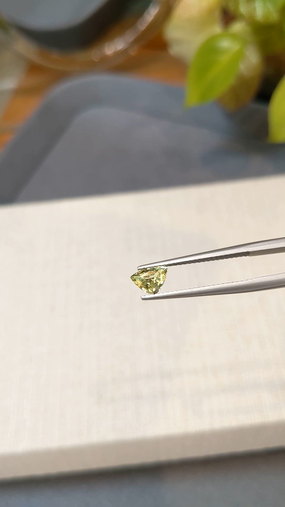 0.70 Ct. Yellow Sapphire from Ceylon (Sri Lanka) Size Video