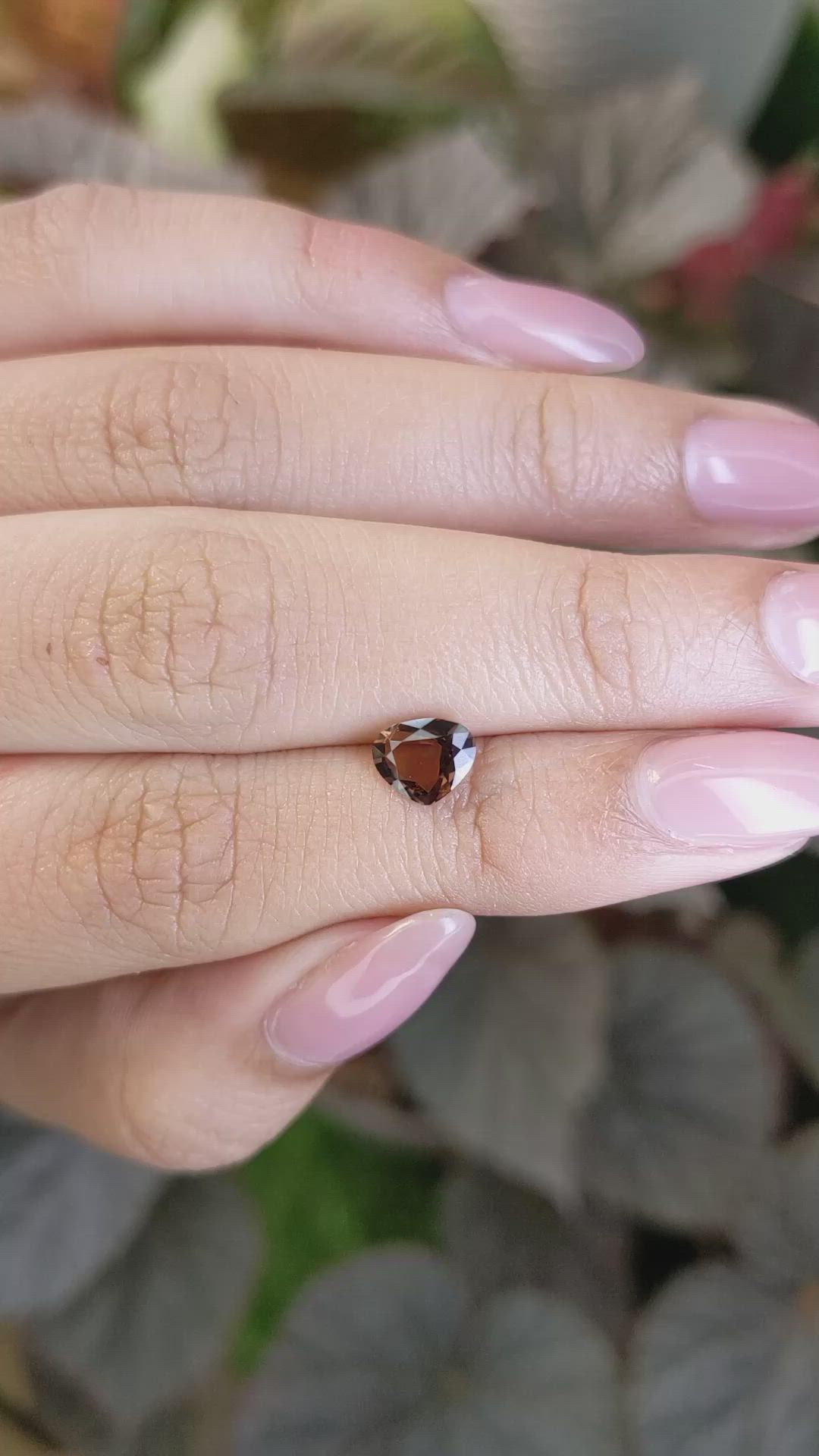 1.09 Ct. Color Change Sapphire from Ceylon (Sri Lanka) Size Video
