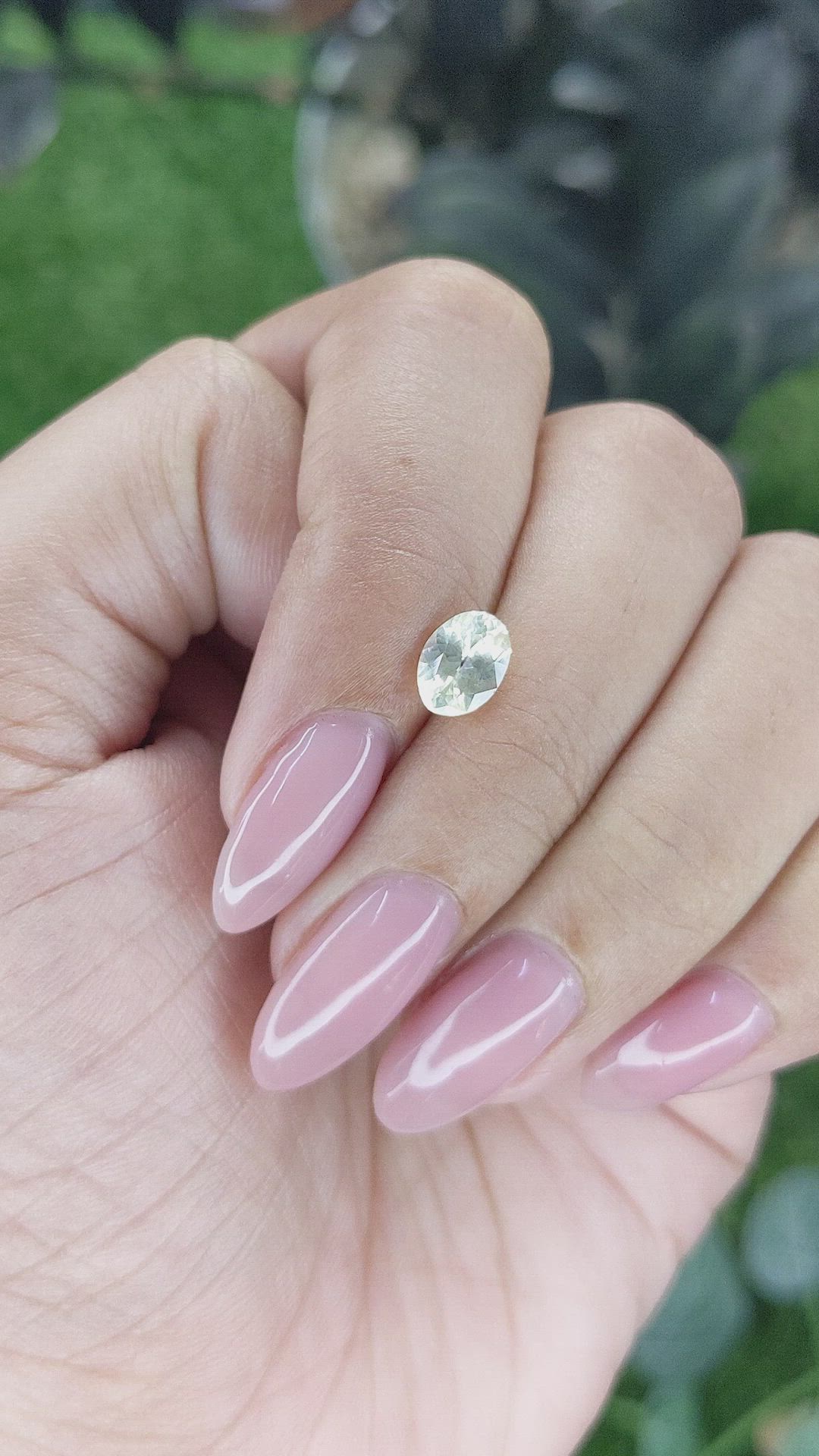1.14 Ct. Yellow Sapphire from Ceylon (Sri Lanka) Size Video