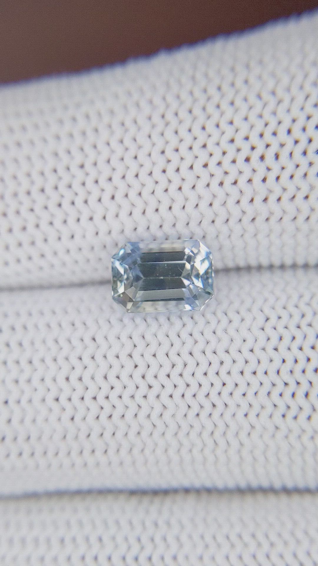 2.13 Ct. Bi Color / Parti Sapphire from Ceylon (Sri Lanka) Size Video