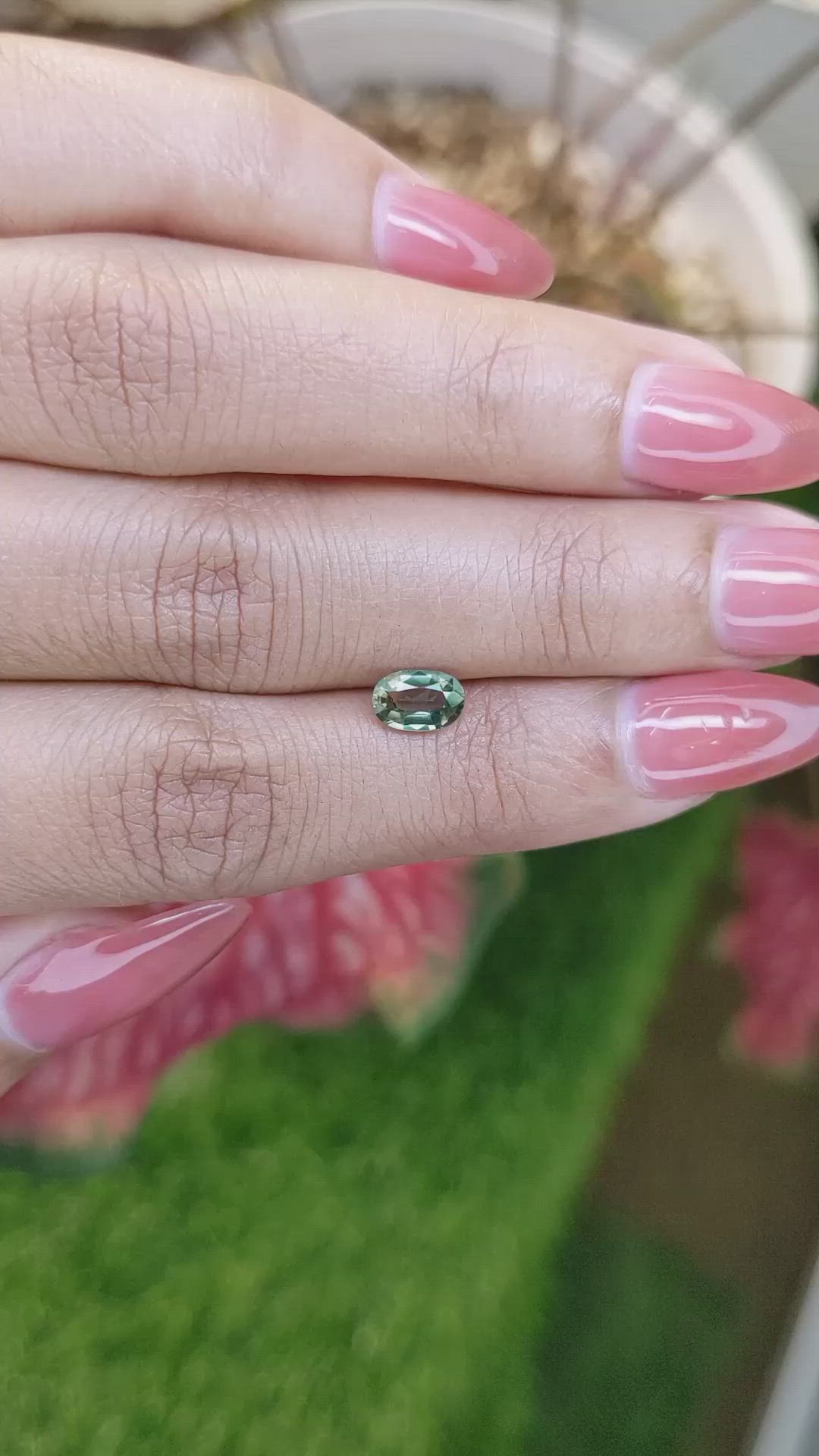 0.76 Ct. Yellowish Green Sapphire from Ceylon (Sri Lanka) Size Video