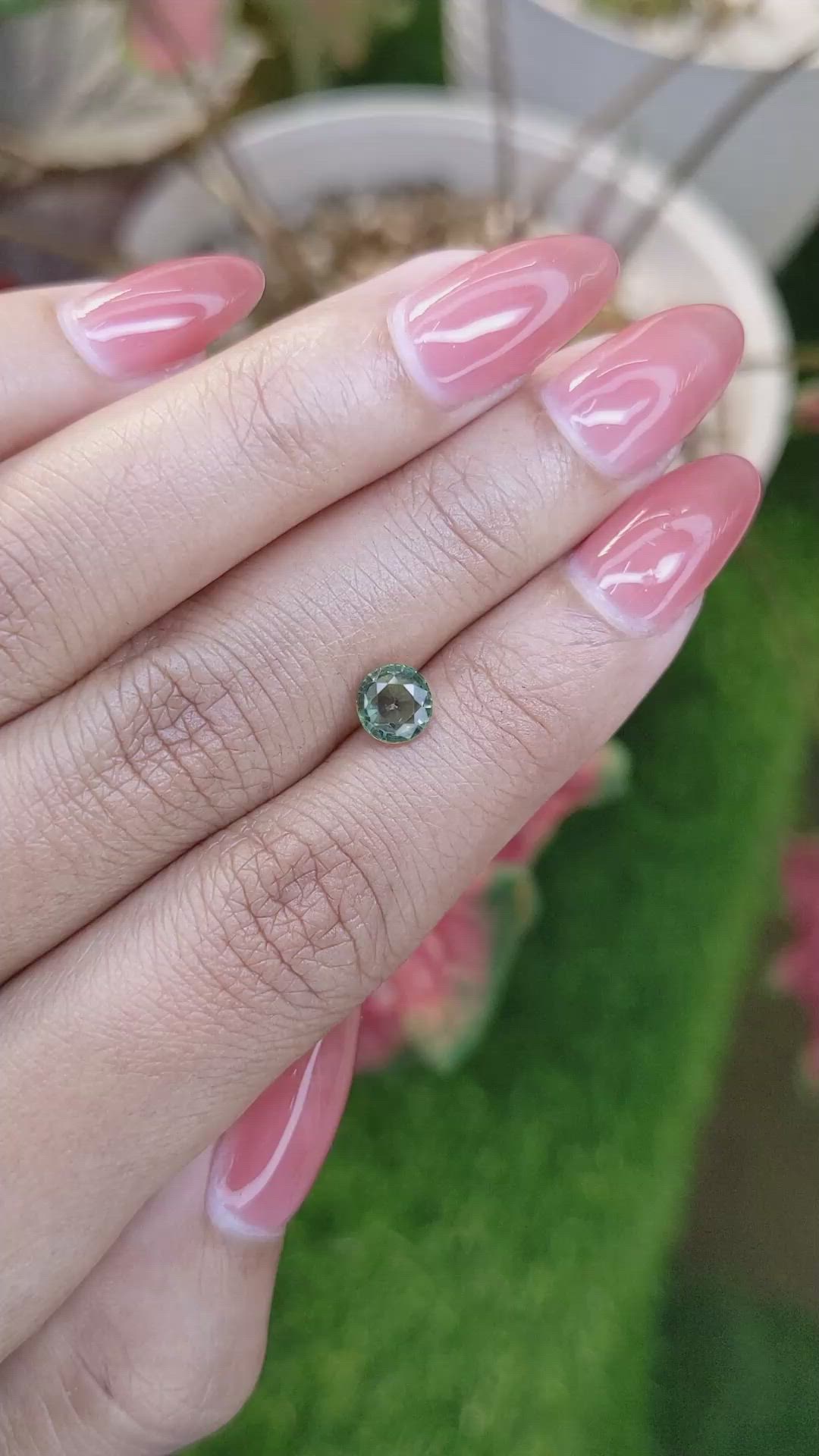 0.97 Ct. Green Sapphire from Ceylon (Sri Lanka) Size Video