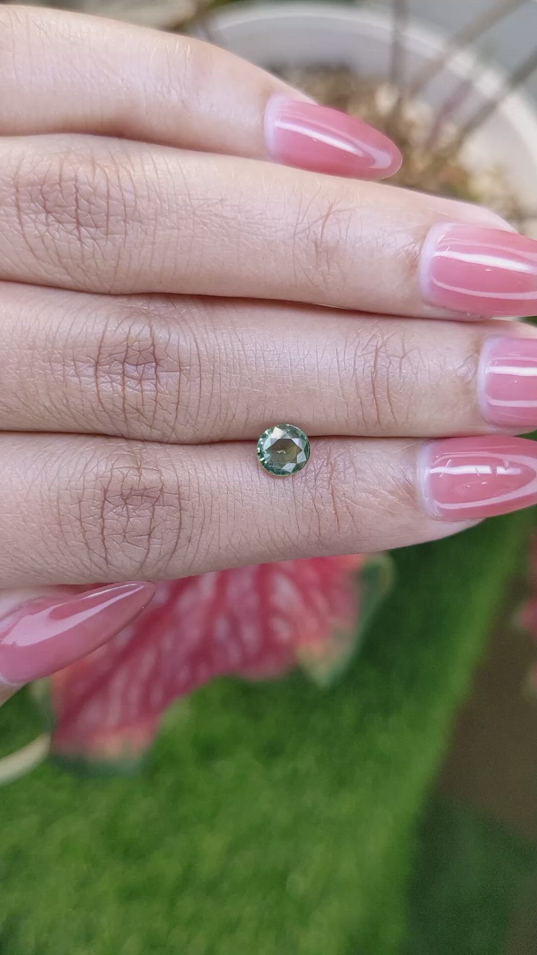 0.97 Ct. Green Sapphire from Ceylon (Sri Lanka) Size Video