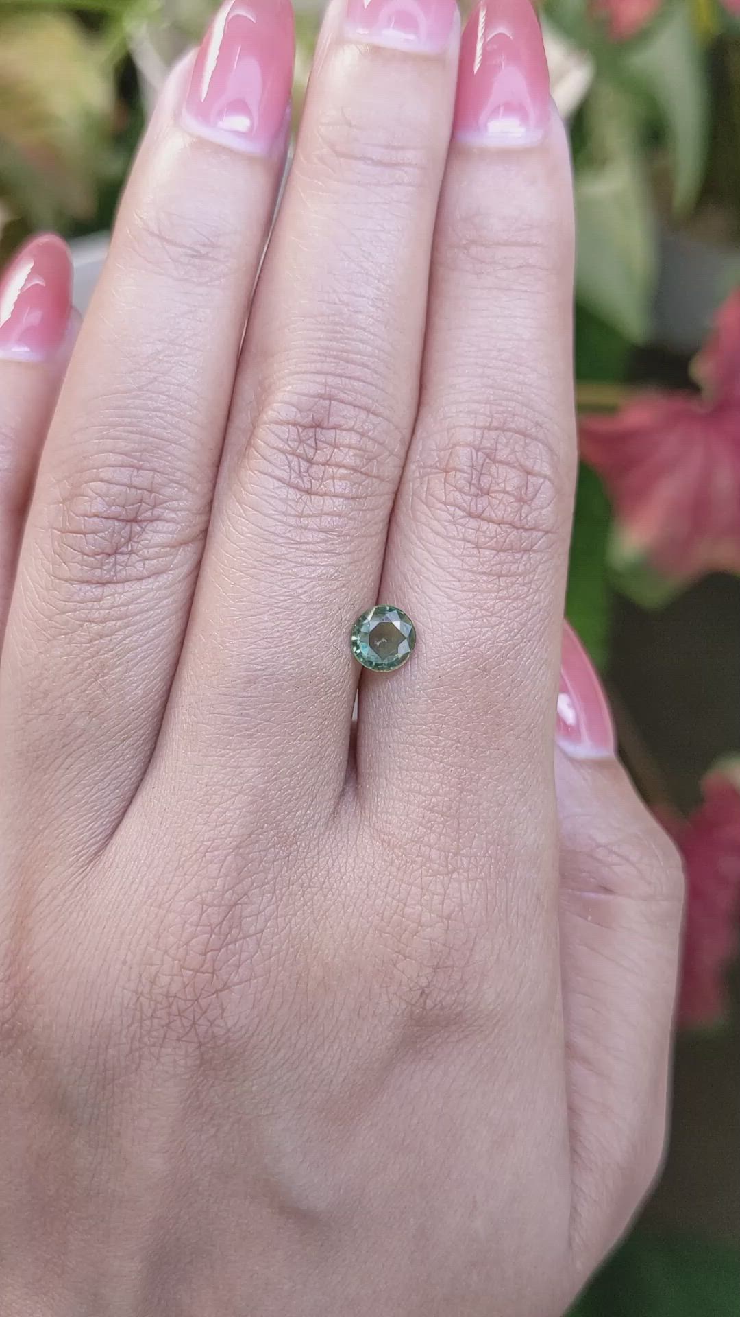 0.97 Ct. Green Sapphire from Ceylon (Sri Lanka) Size Video