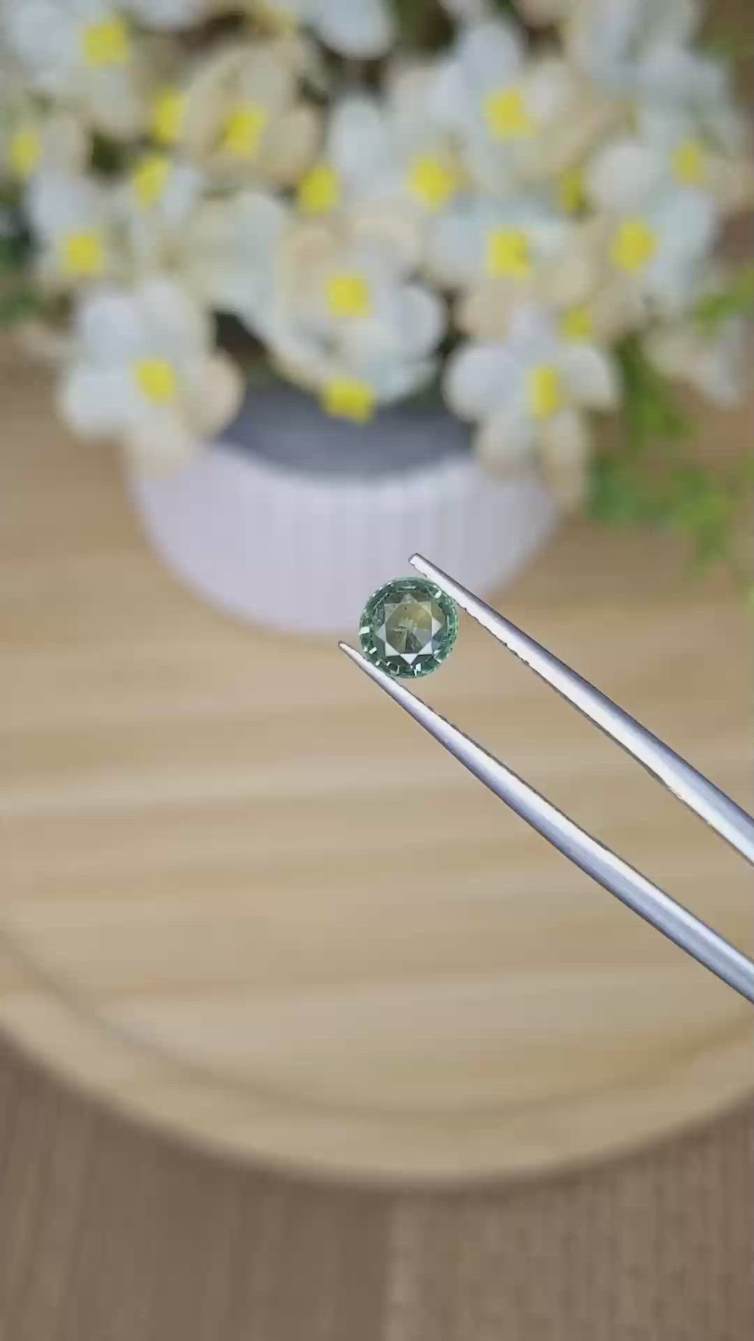 0.97 Ct. Green Sapphire from Ceylon (Sri Lanka) Size Video