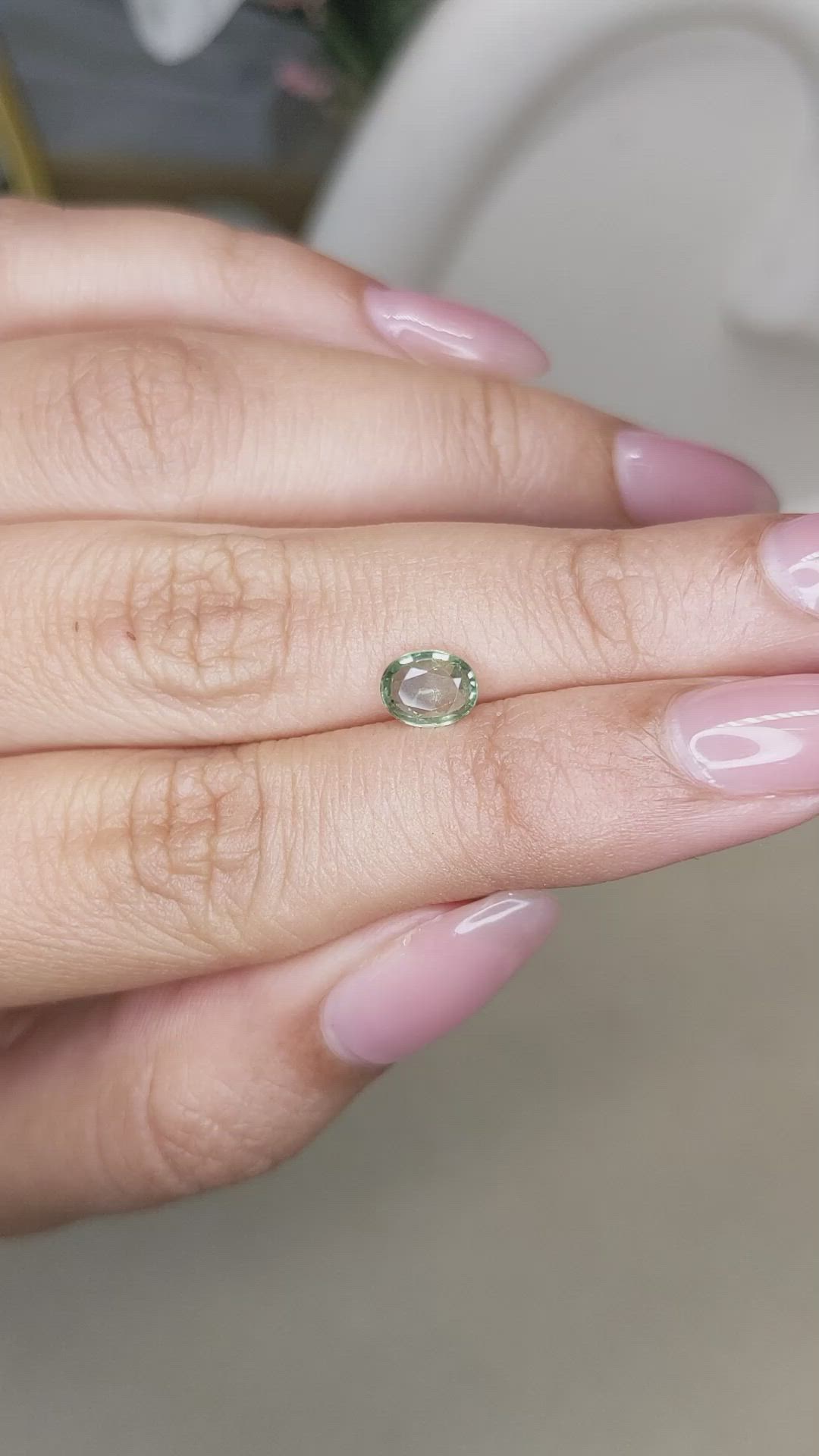 0.95 Ct. Yellowish Green Sapphire from Ceylon (Sri Lanka) Size Video