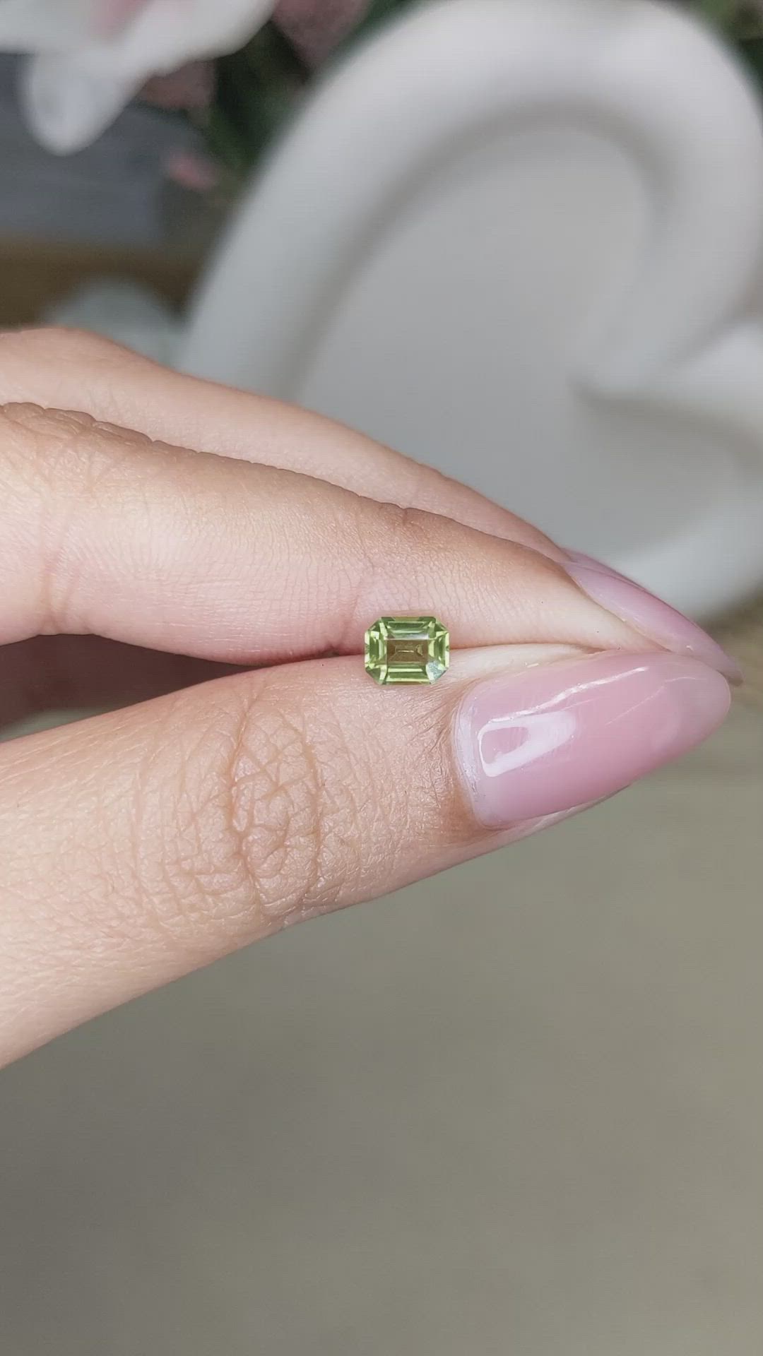 0.79 Ct. Yellowish Green Sapphire from Ceylon (Sri Lanka) Size Video