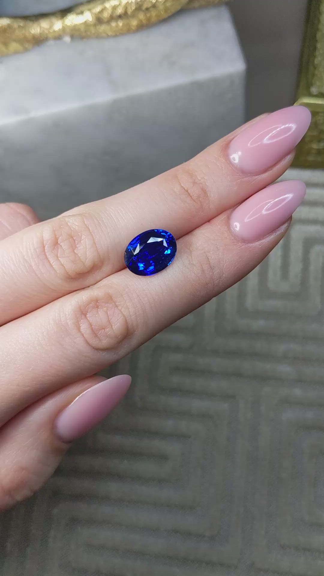 6.66 Ct. Blue Sapphire from Ceylon (Sri Lanka) Size Video