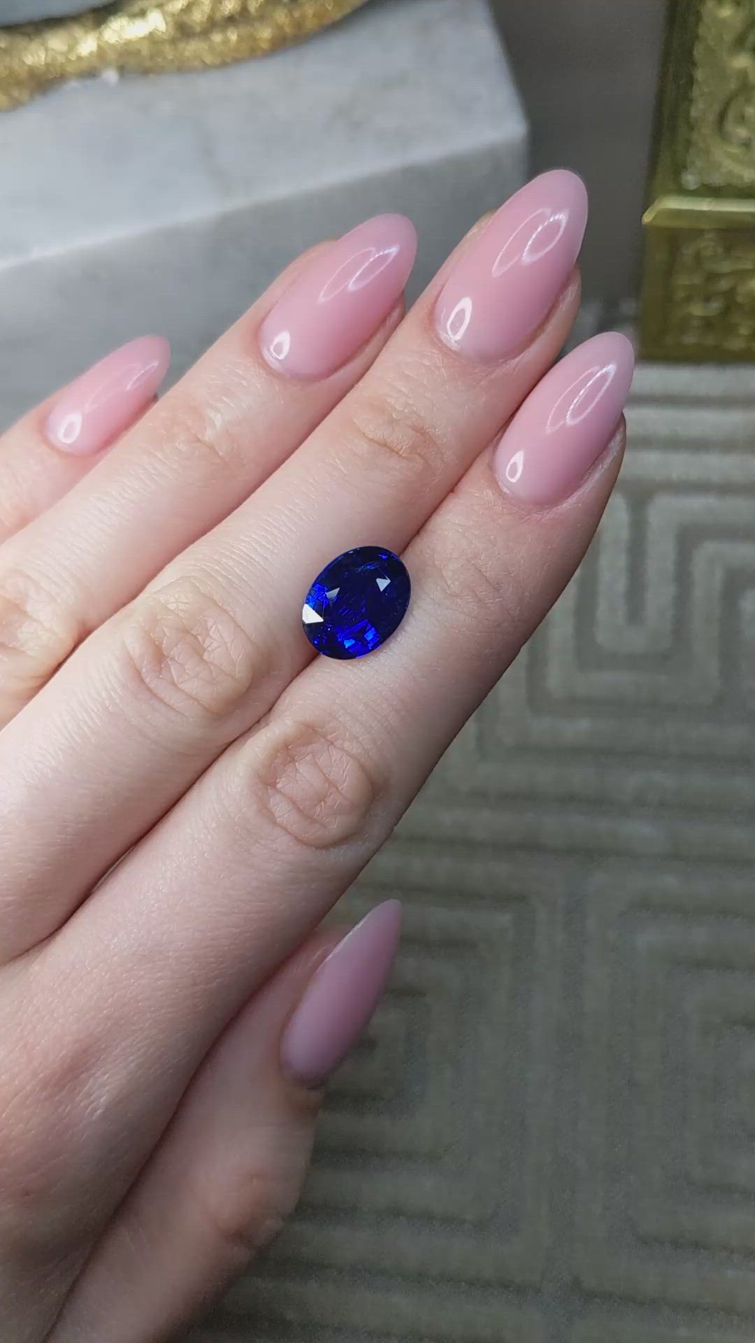 6.66 Ct. Blue Sapphire from Ceylon (Sri Lanka) Size Video