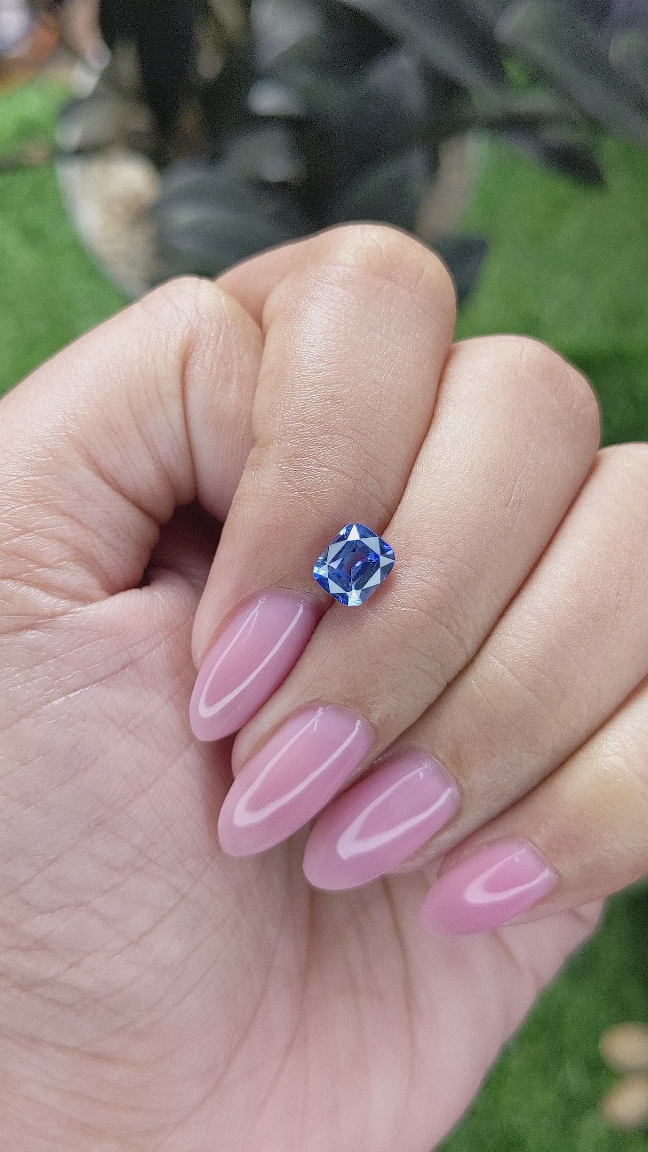 1.55 Ct. Blue Sapphire from Ceylon (Sri Lanka) Size Video