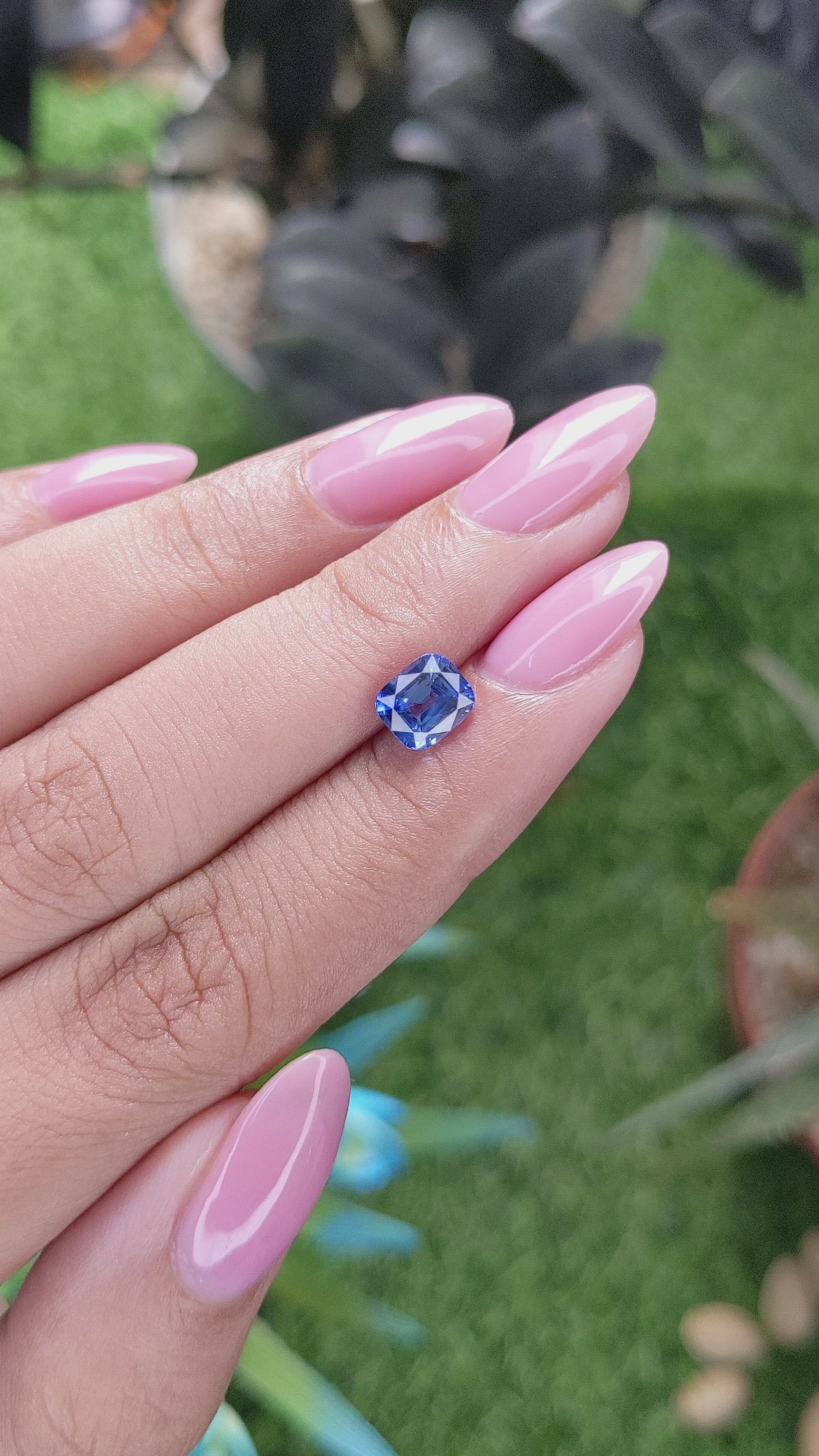 1.55 Ct. Blue Sapphire from Ceylon (Sri Lanka) Size Video