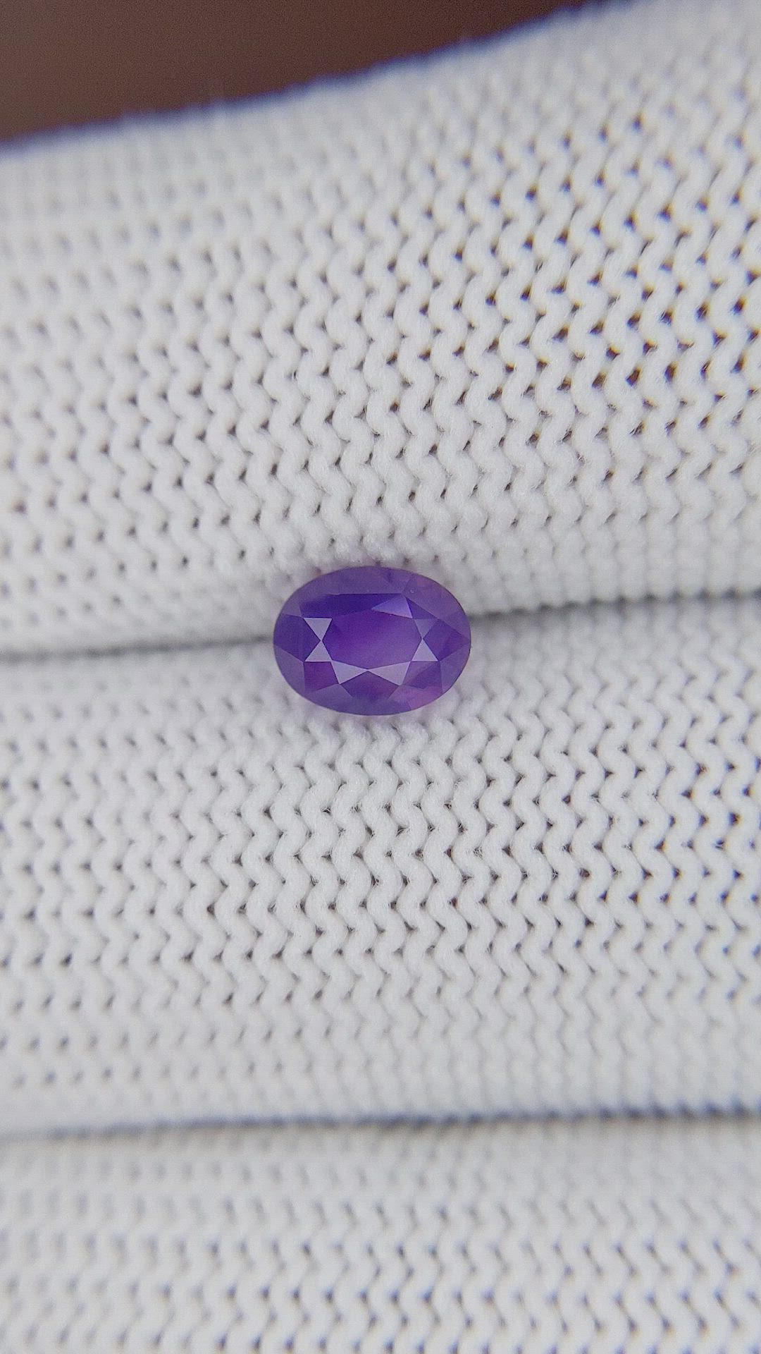 1.06 Ct. Pinkish Purple Sapphire from Ceylon (Sri Lanka) Size Video
