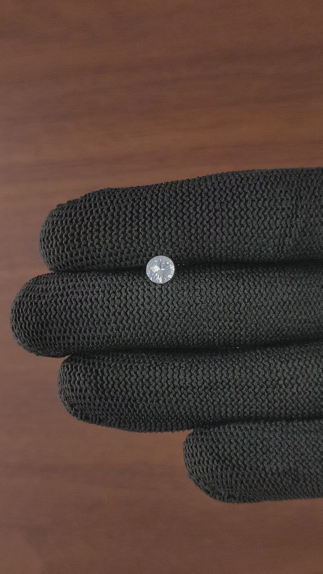 0.72 Ct. White Sapphire from Ceylon (Sri Lanka) Size Video