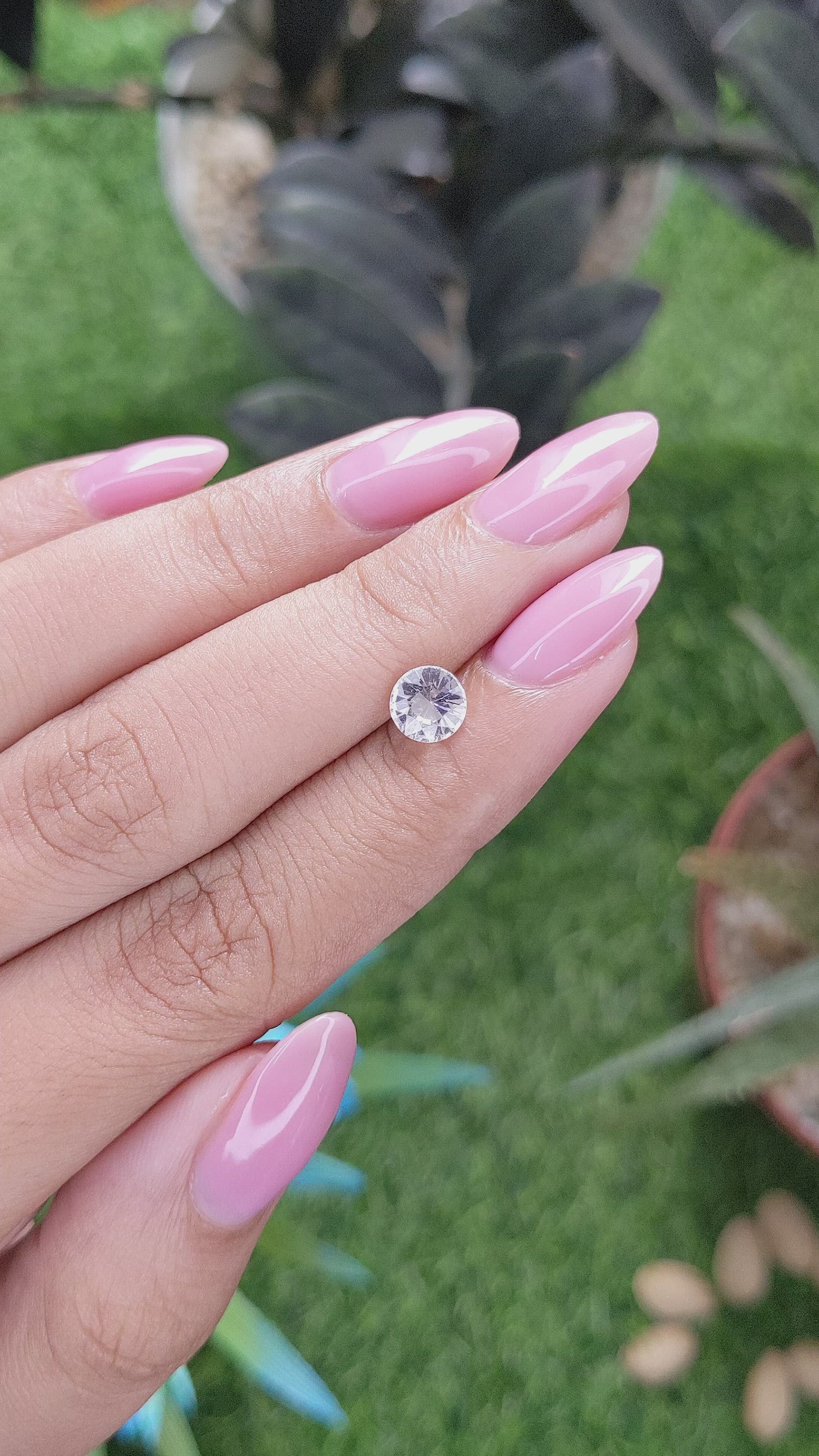 1.10 Ct. White Sapphire from Ceylon (Sri Lanka) Size Video