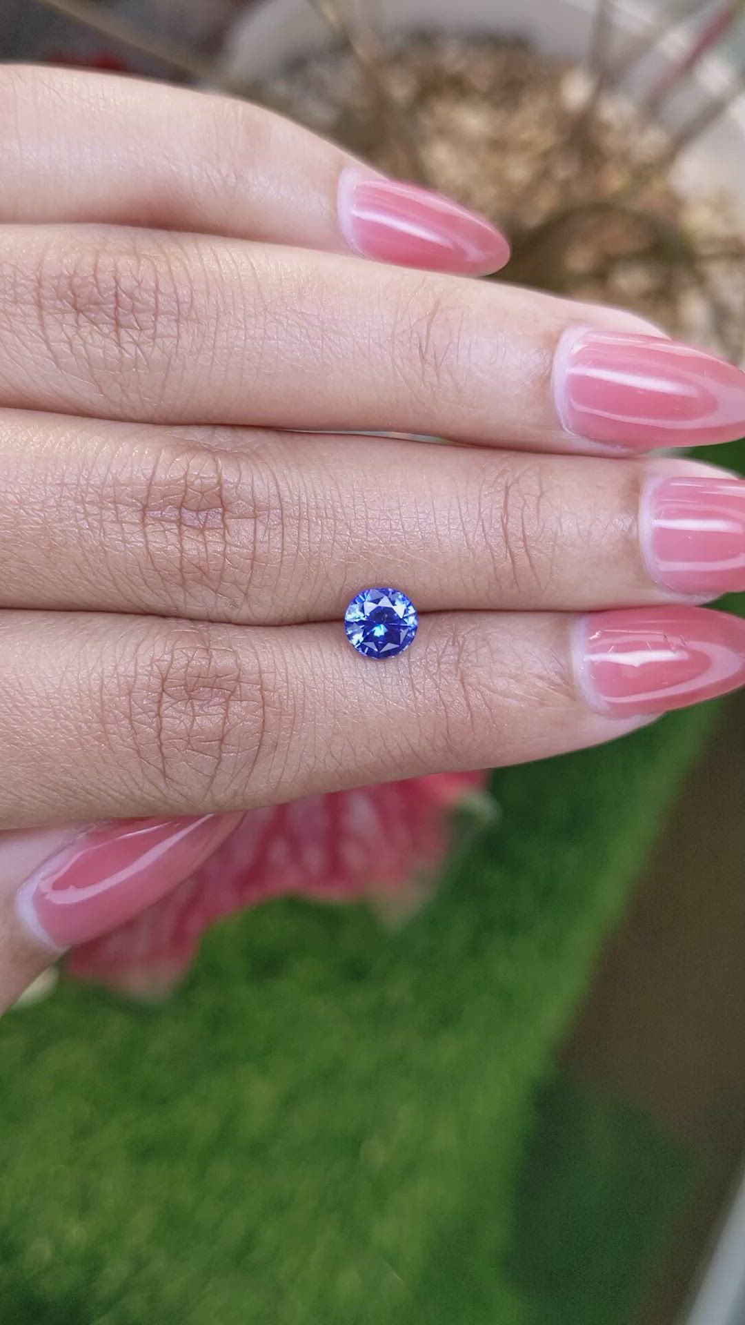 1.03 Ct. Blue Sapphire from Ceylon (Sri Lanka) Size Video