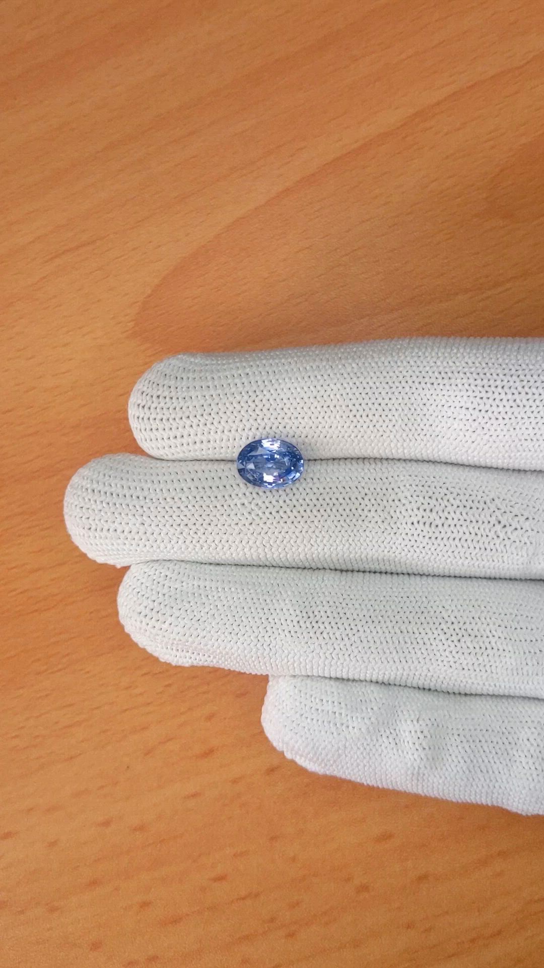 3.02 Ct. Blue Sapphire from Ceylon (Sri Lanka) Size Video