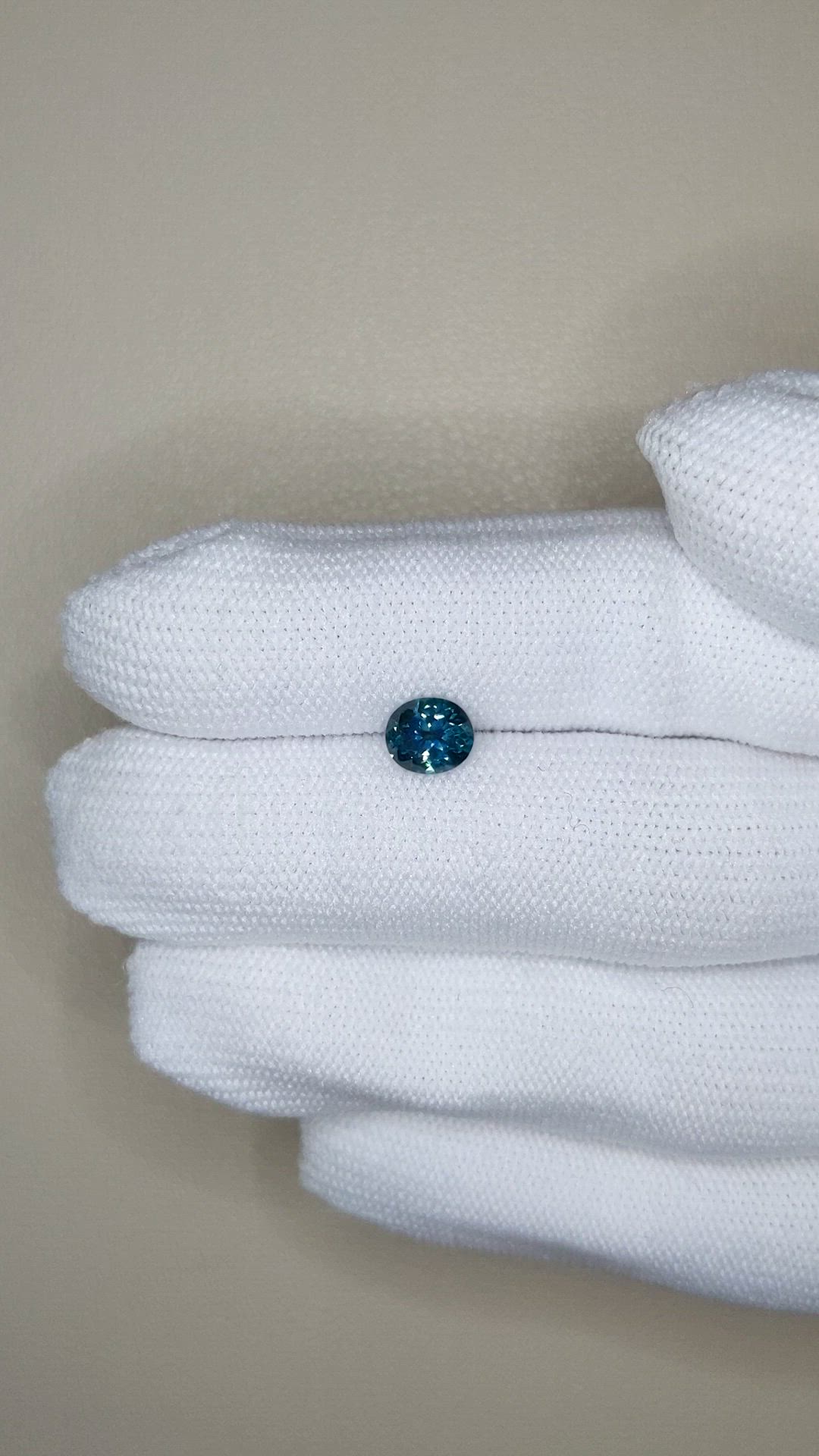 1.09 Ct. Bluish Green Sapphire from Montana Size Video