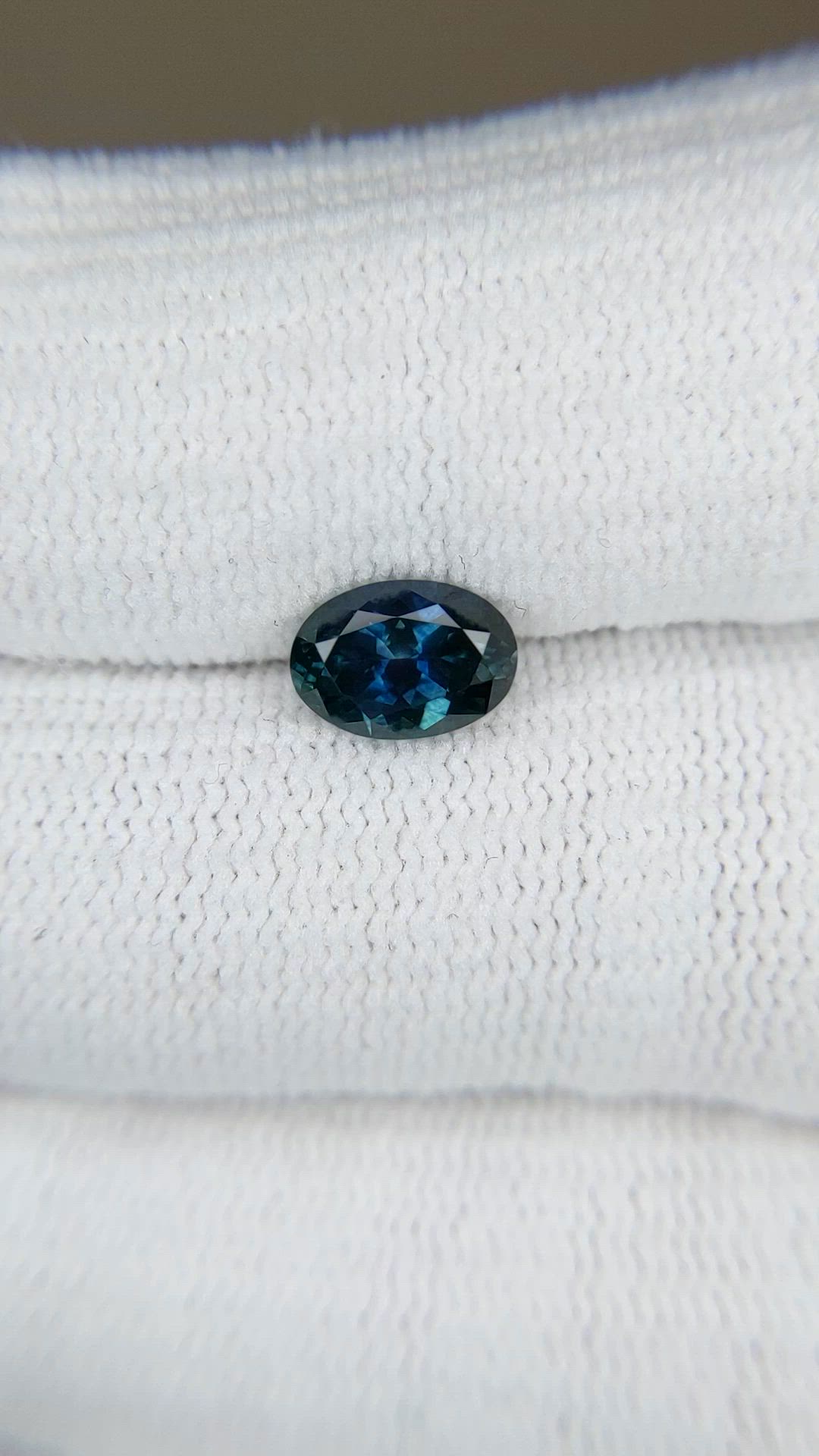 1.38 Ct. Greenish Blue Sapphire from Montana Size Video
