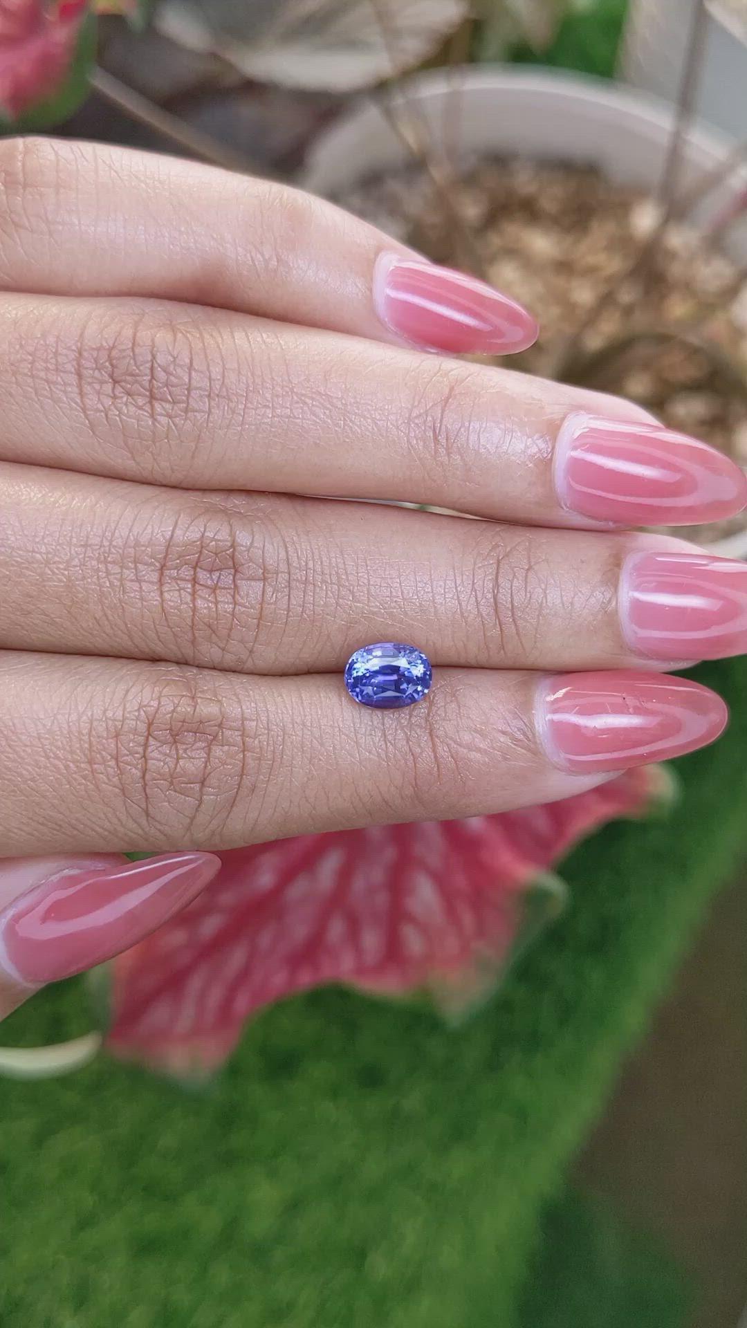 1.71 Ct. Blue Sapphire from Ceylon (Sri Lanka) Size Video